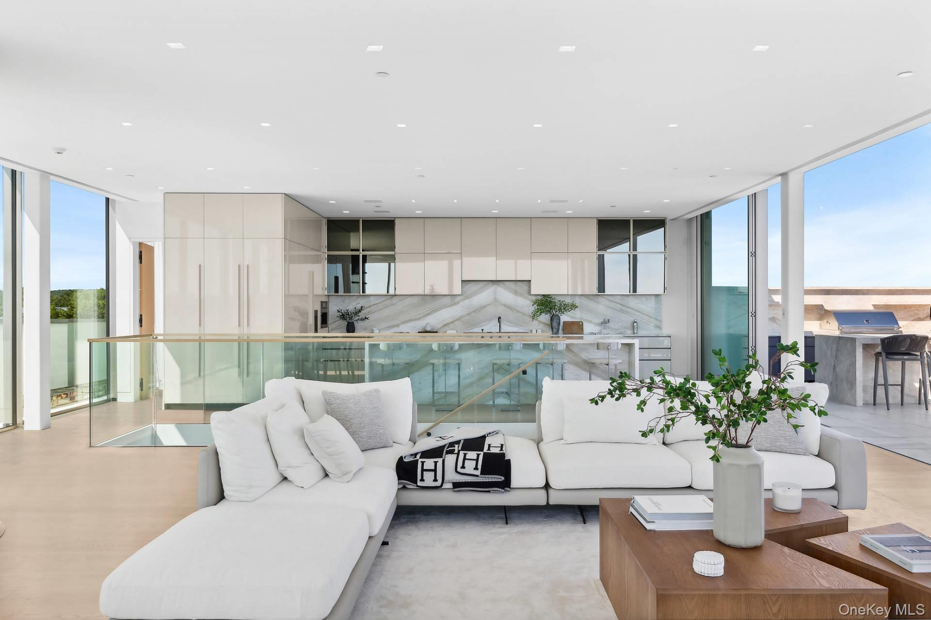 2 B West Water, Sag Harbor, NY 11963