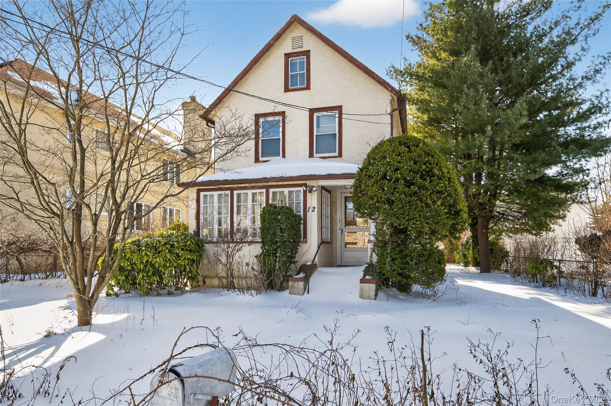 12 South Street, Great Neck, NY 11023