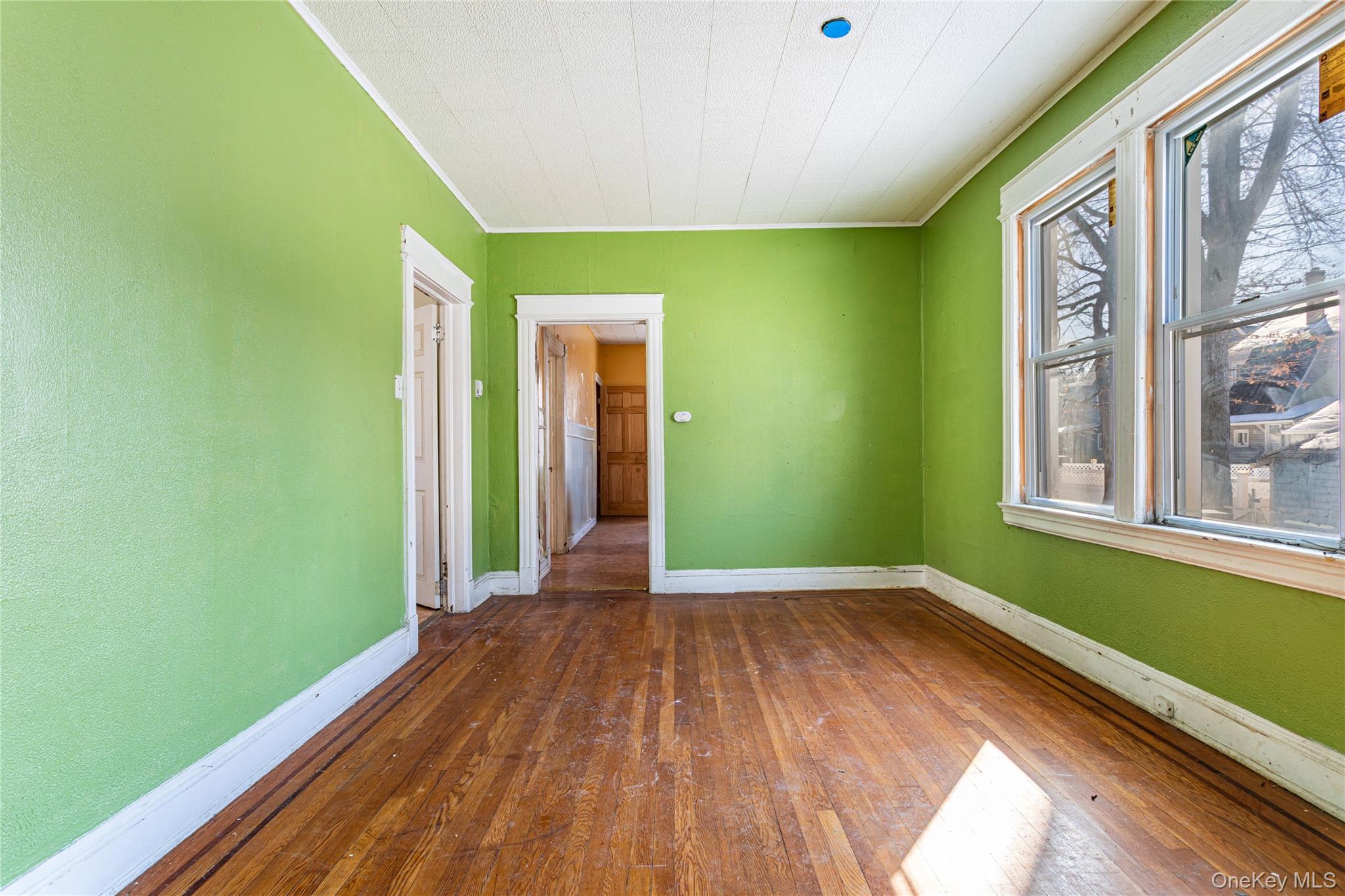 208 Myrtle Avenue, Staten Island, NY 10310