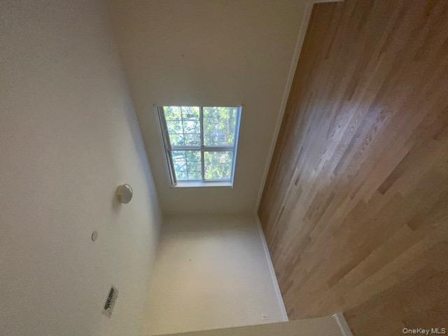 200 Woodcrest Lane # 211, Mount Kisco, NY 10549