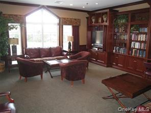 200 Woodcrest Lane # 211, Mount Kisco, NY 10549