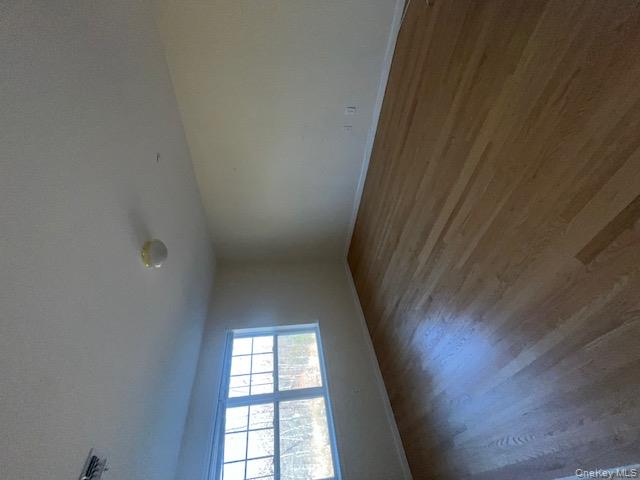 200 Woodcrest Lane # 211, Mount Kisco, NY 10549