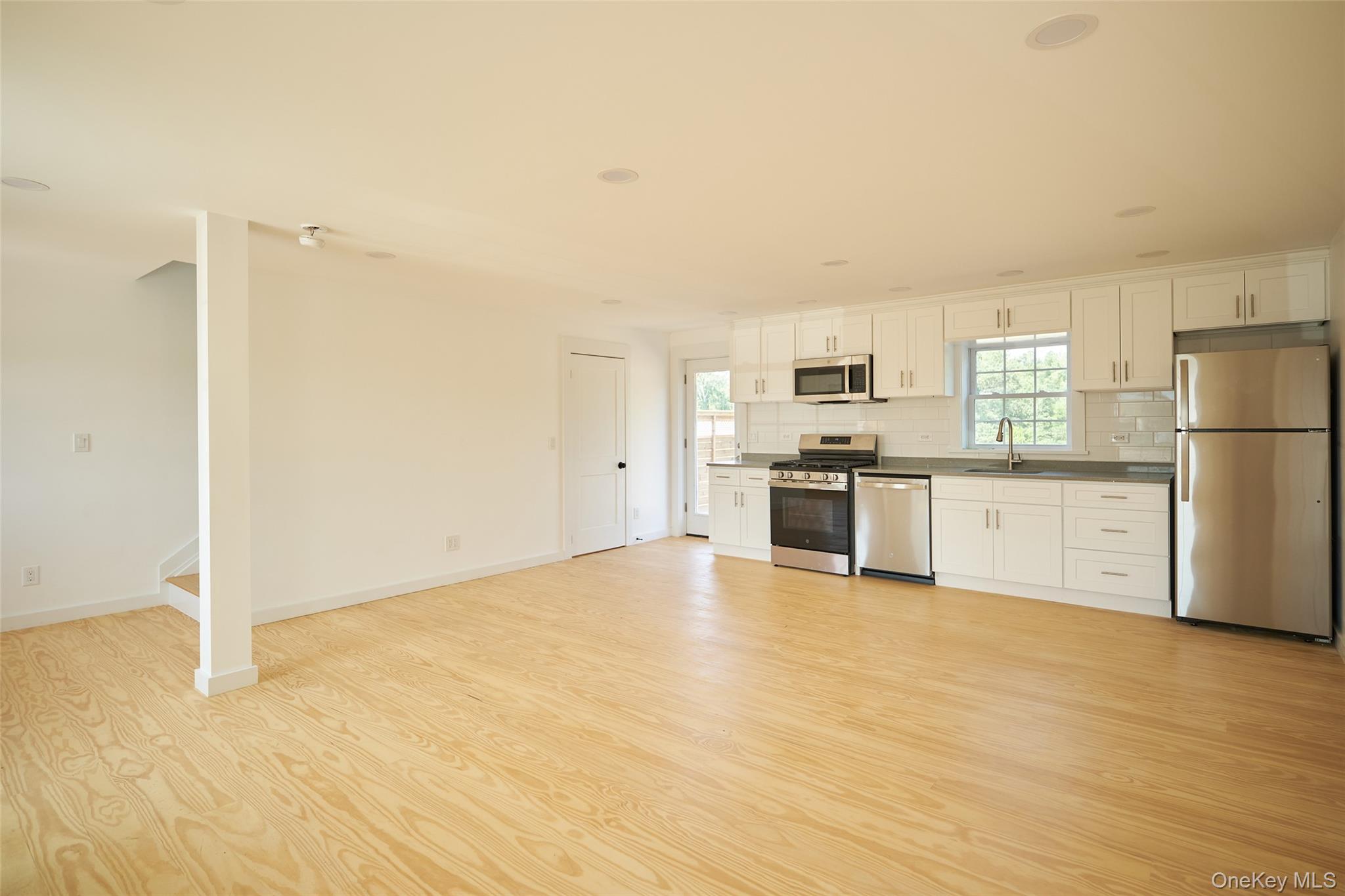 5728 209 Highway # 6F, Kerhonkson, NY 12446