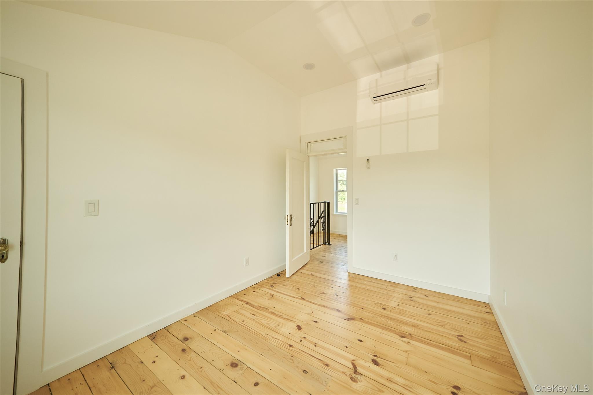 5728 209 Highway # 6F, Kerhonkson, NY 12446