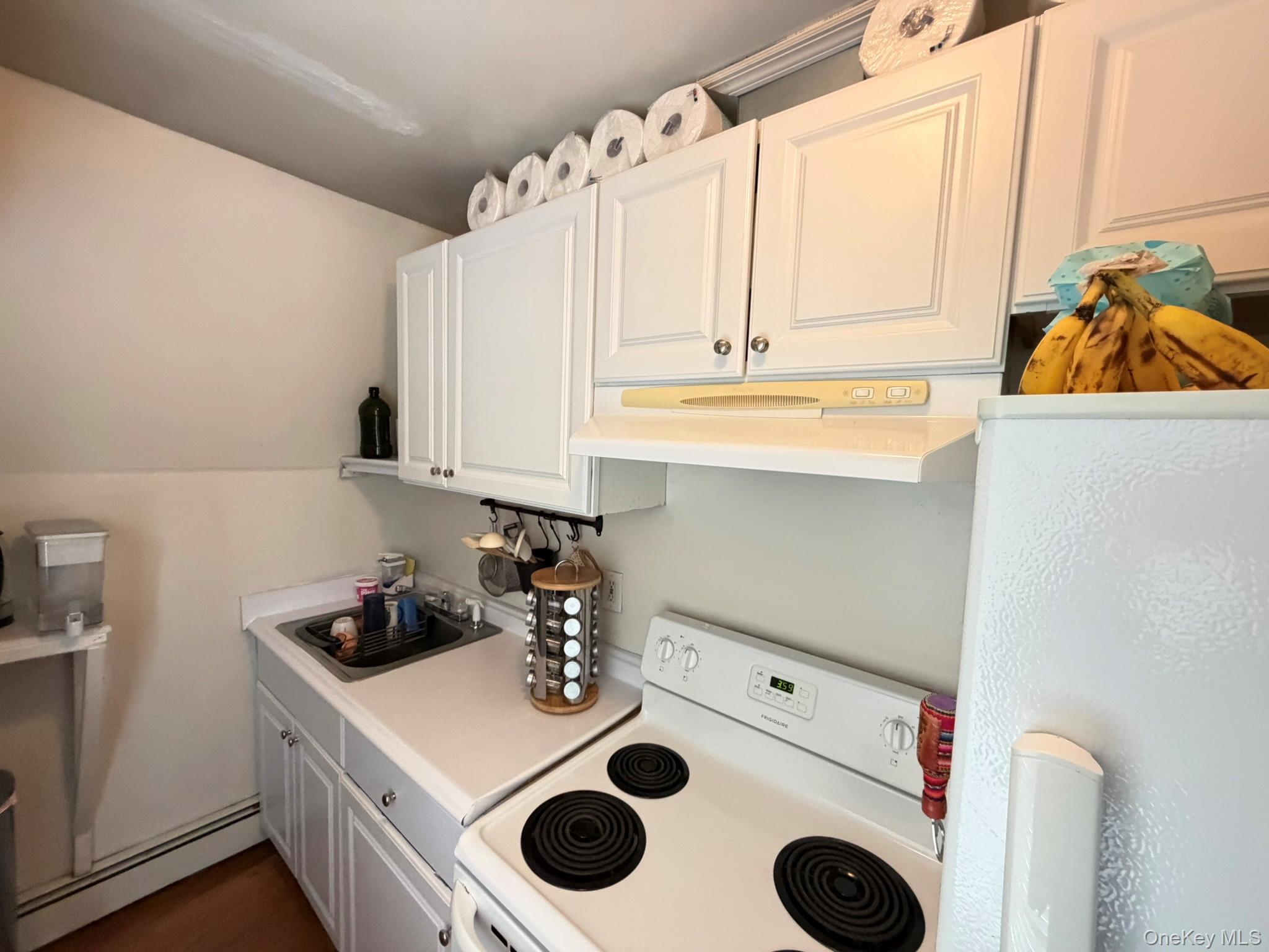 7 Sands Point Road, Port Washington, NY 11050