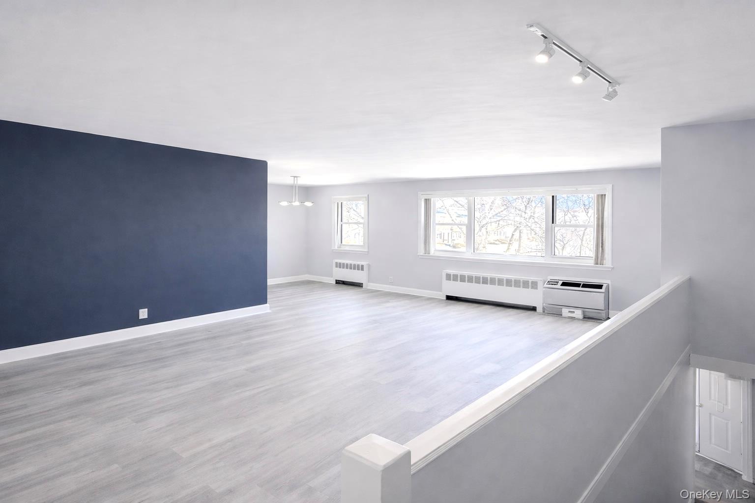 6758 152 Street # B, Flushing, NY 11367