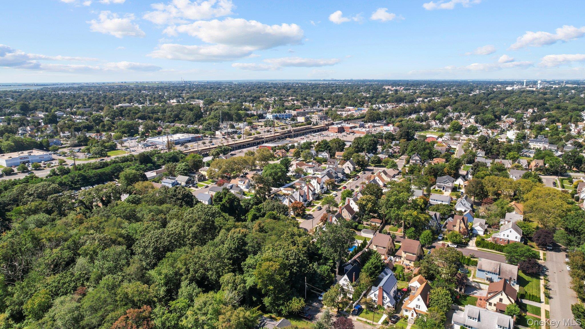 2098 Felix Court, North Baldwin, NY 11510