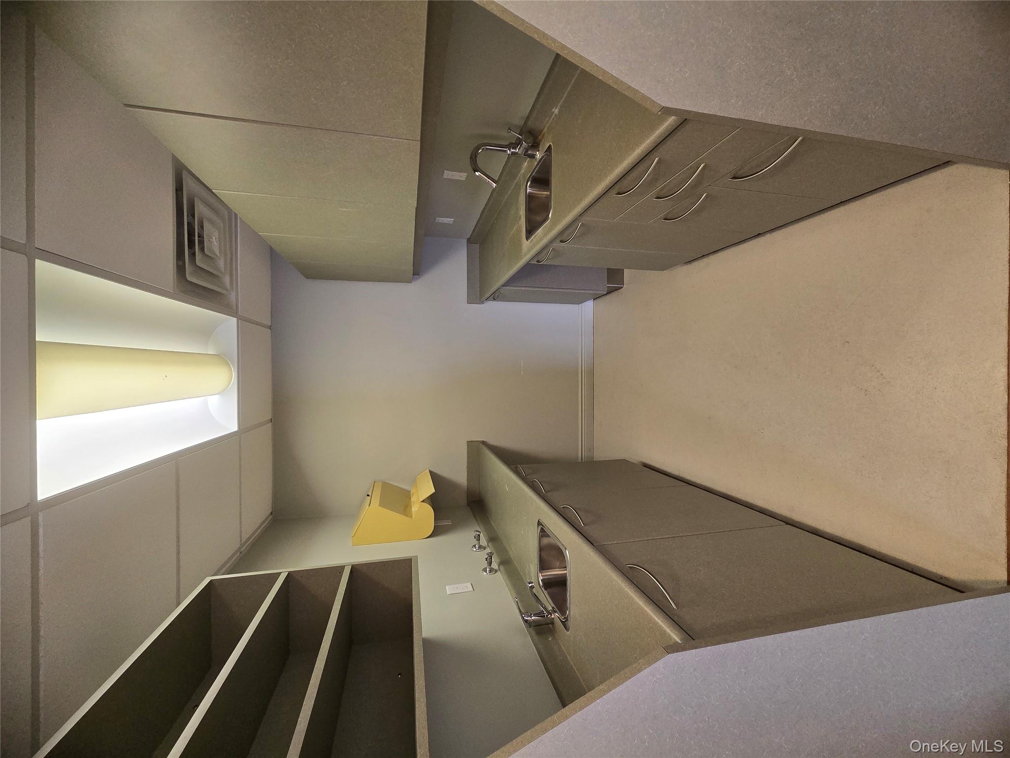 2 Clark Place, Mahopac, NY 10541