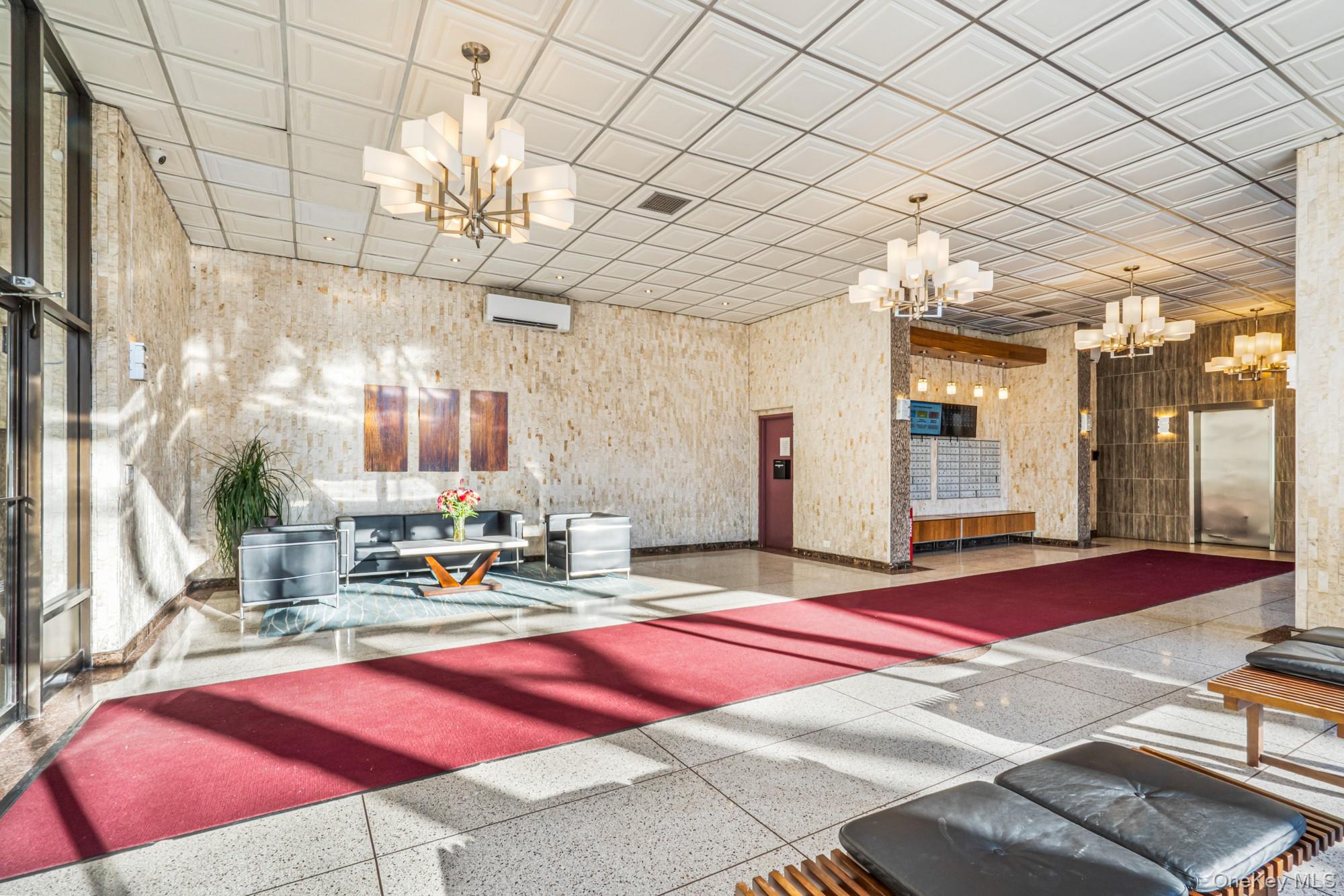 152-18 Union Turnpike # 8S, Flushing, NY 11367