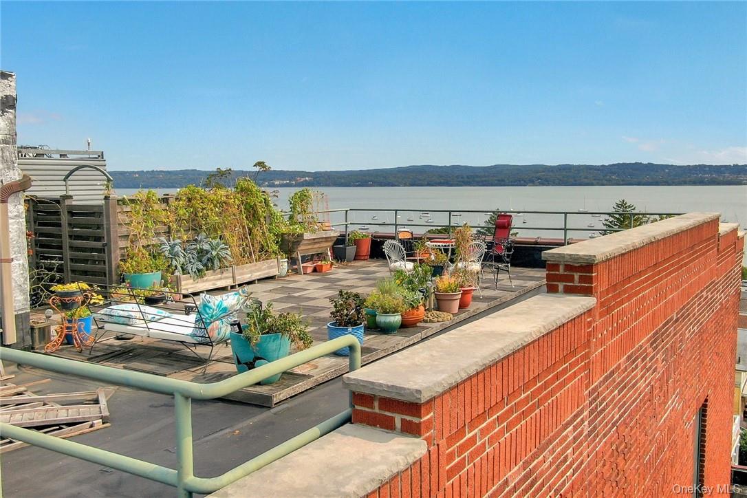38 High Avenue, Nyack, NY 10960