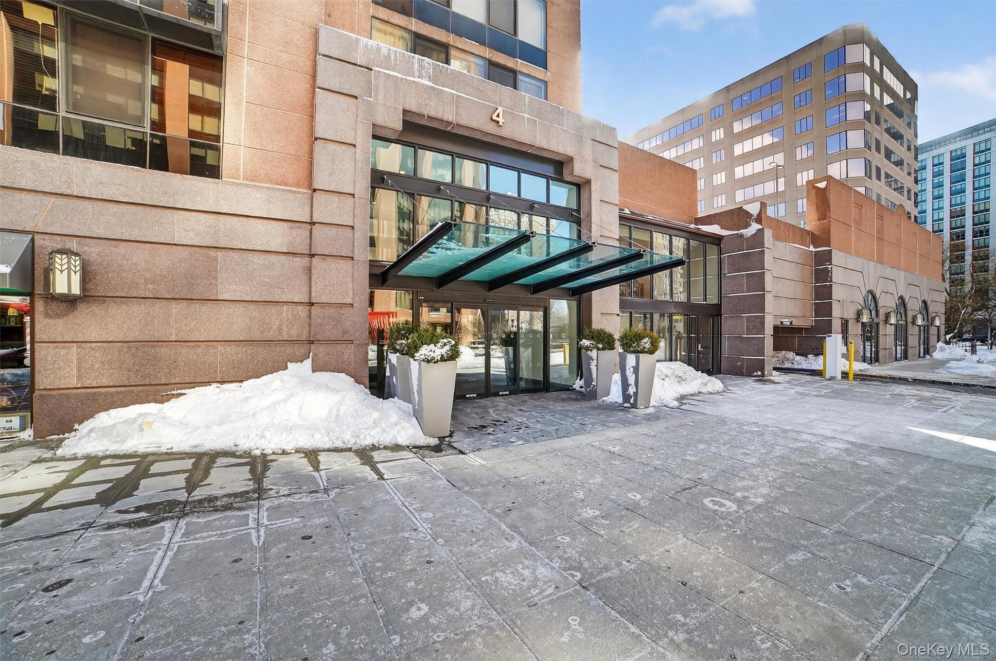 4 Martine Avenue # 612, White Plains, NY 10606