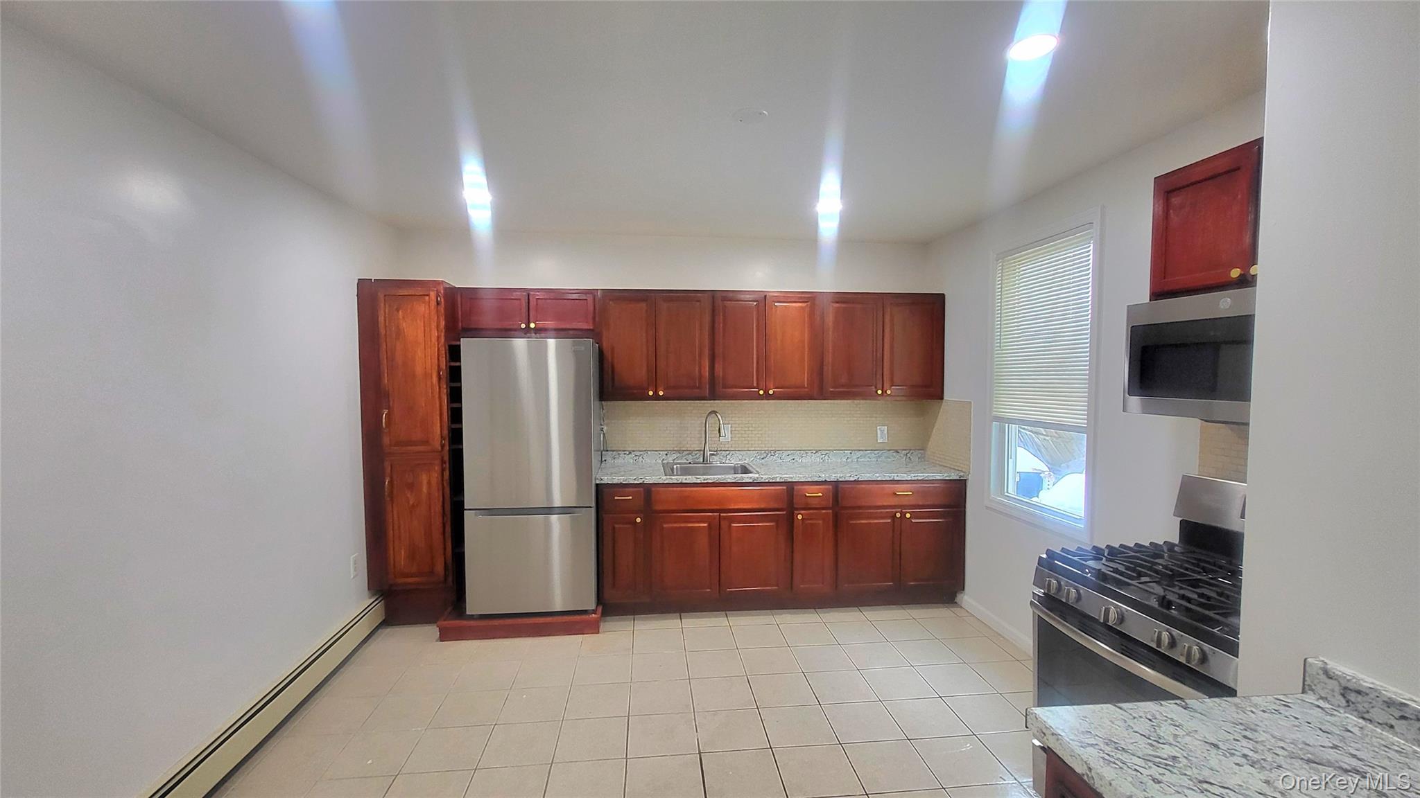 49 Carroll Street # Apt 1, Poughkeepsie, NY 12601