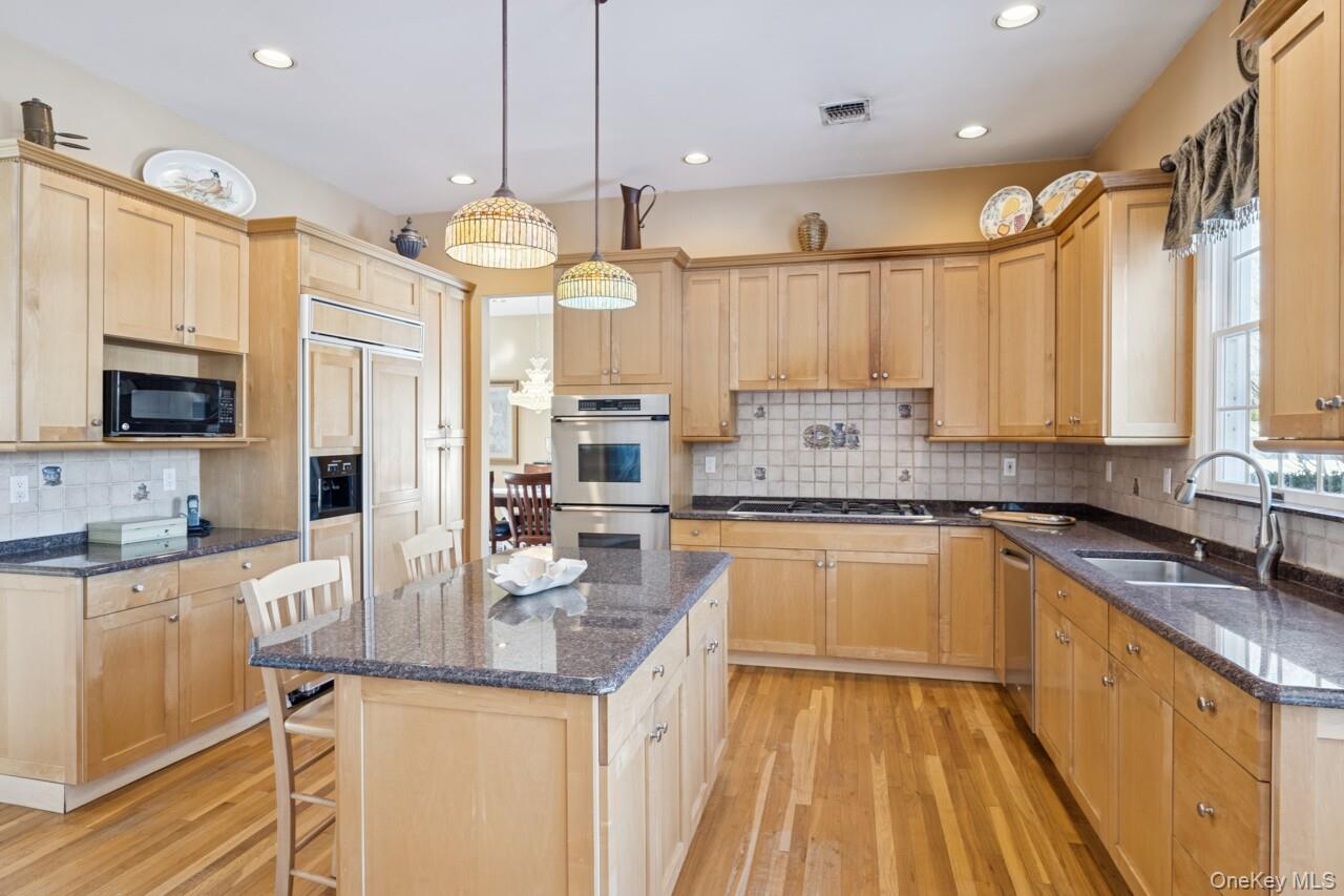 49 Rofay Drive, East Northport, NY 11731