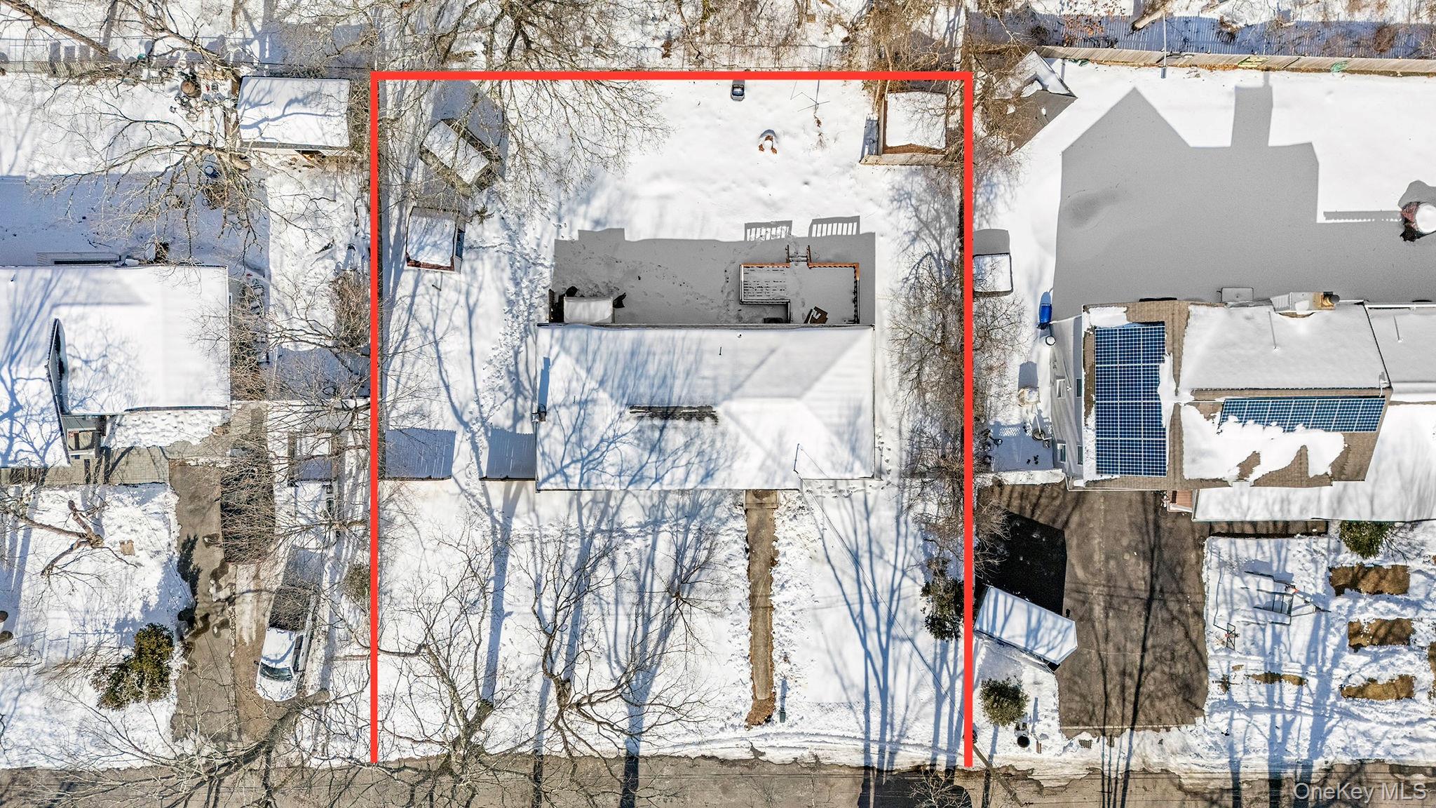 17 Nelson Place, Mastic, NY 11950