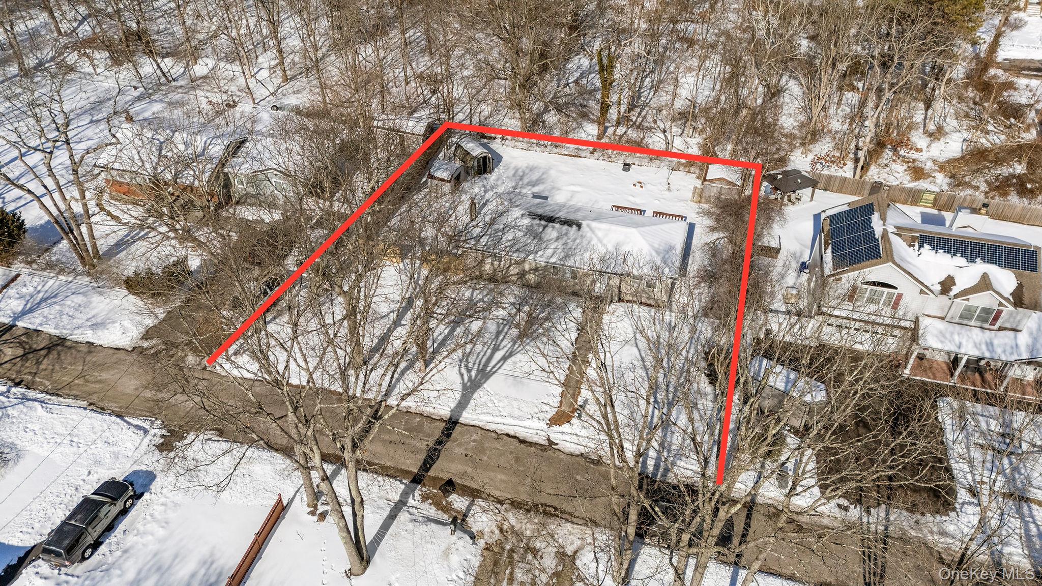 17 Nelson Place, Mastic, NY 11950