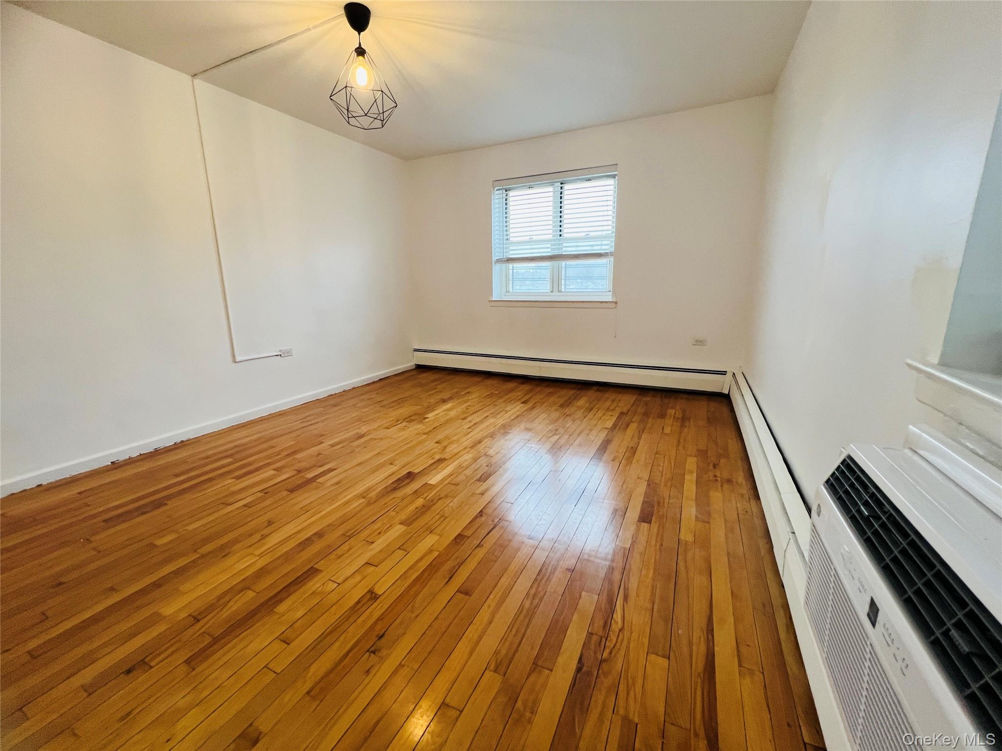 99-10 60th Avenue # 5F, Corona, NY 11368