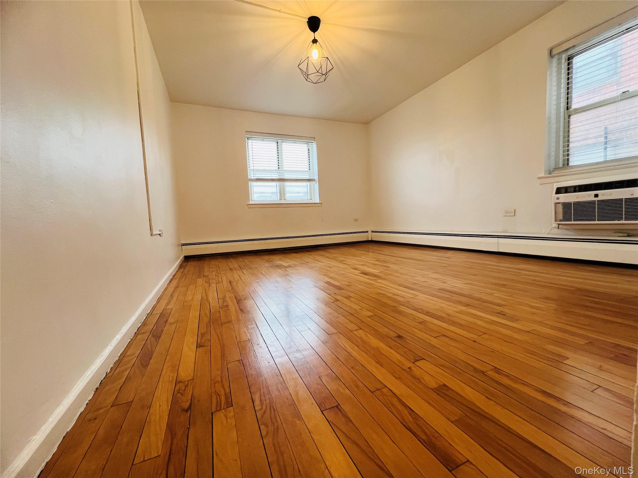 99-10 60th Avenue # 5F, Corona, NY 11368