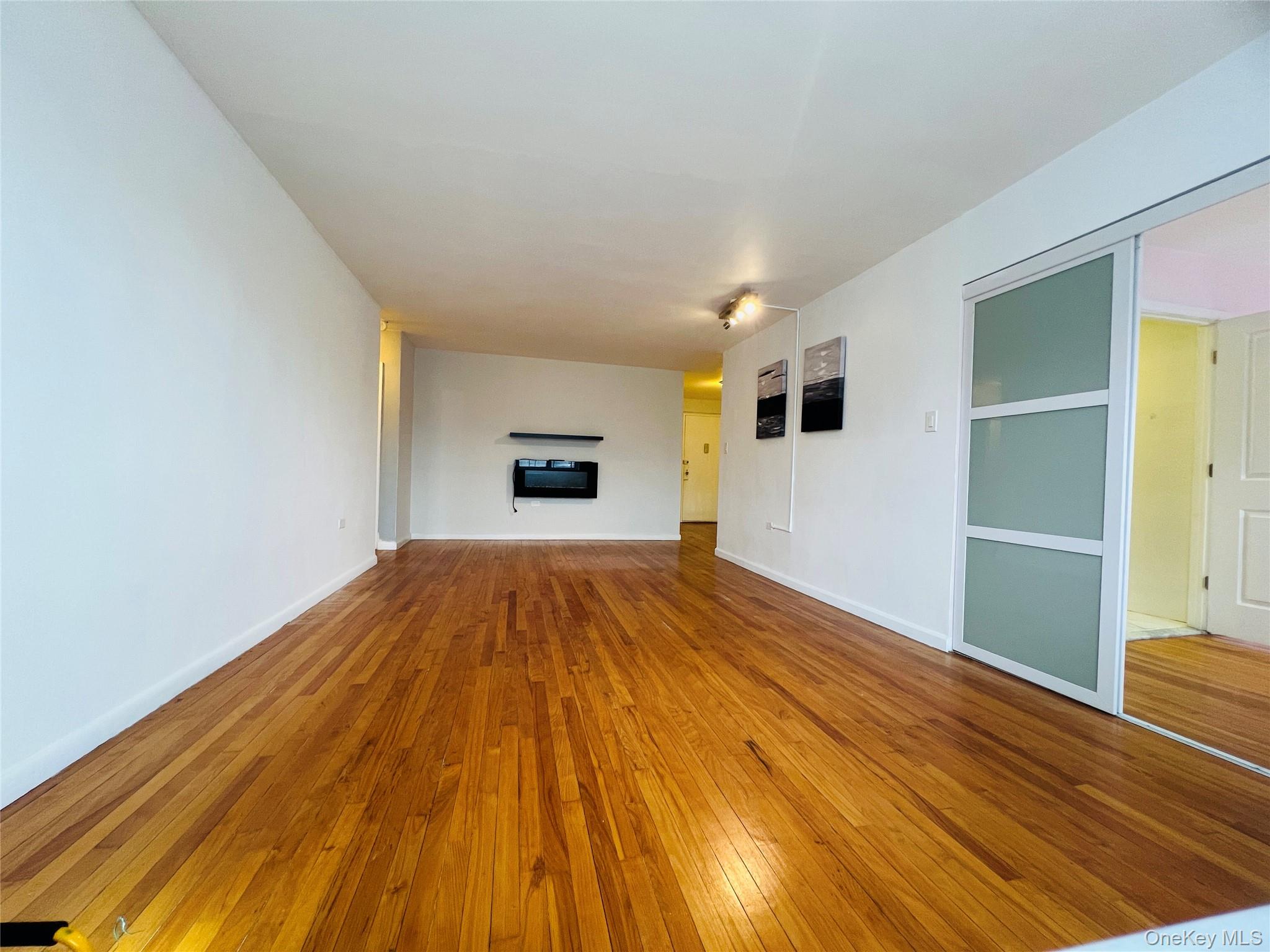 99-10 60th Avenue # 5F, Corona, NY 11368