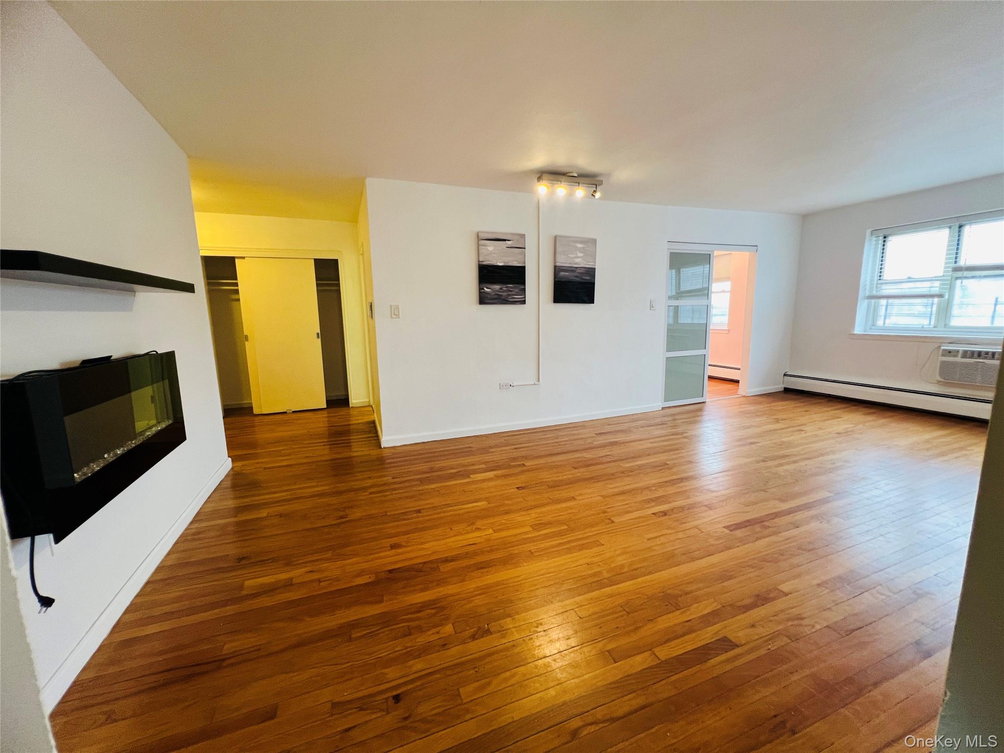 99-10 60th Avenue # 5F, Corona, NY 11368