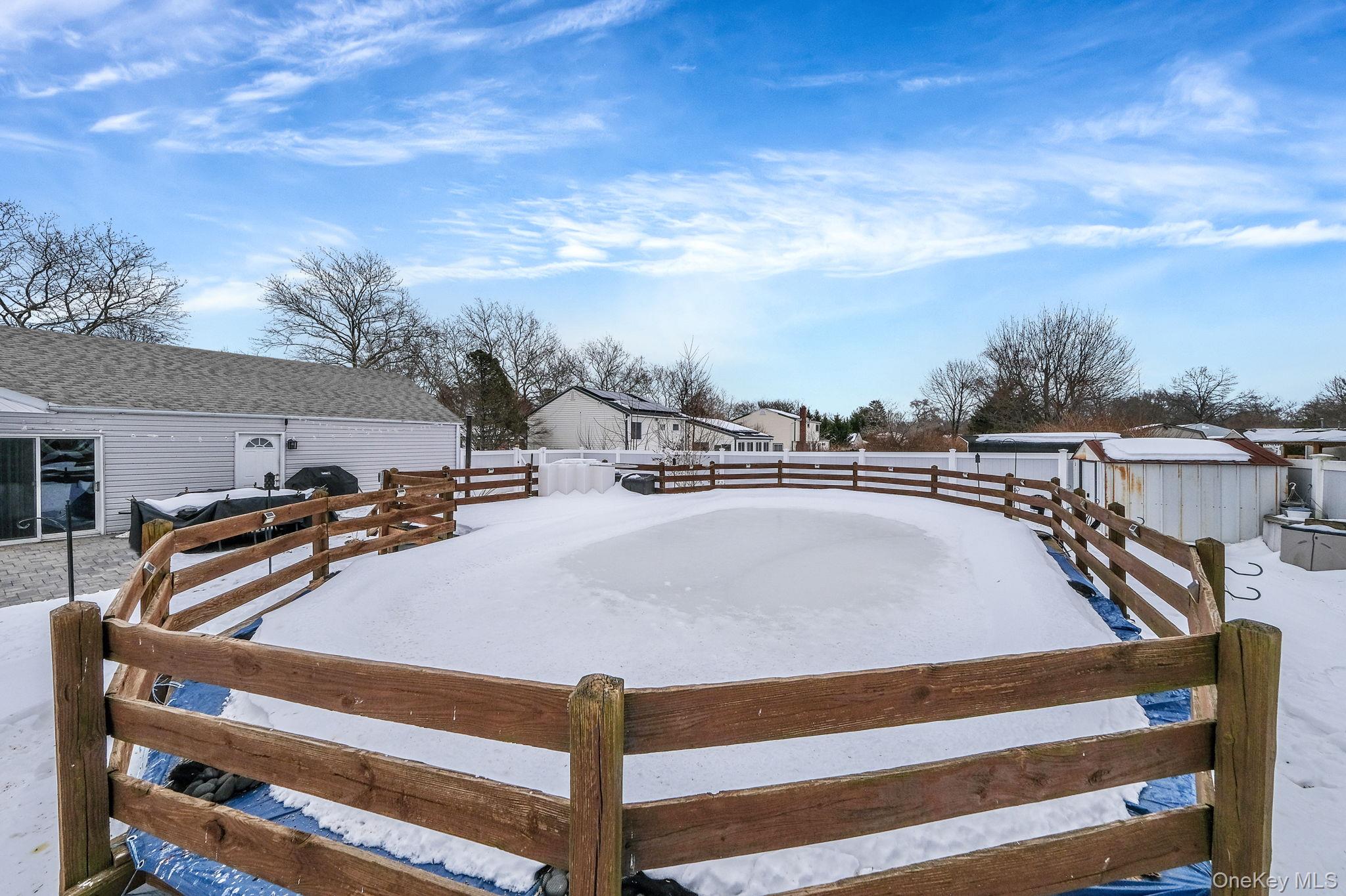 16 Magic Mountain Drive, Coram, NY 11727