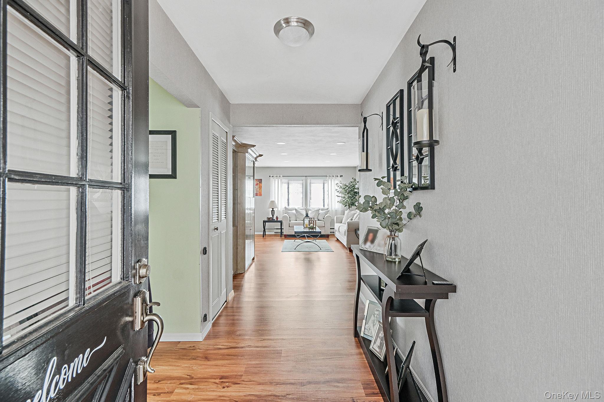 16 Magic Mountain Drive, Coram, NY 11727