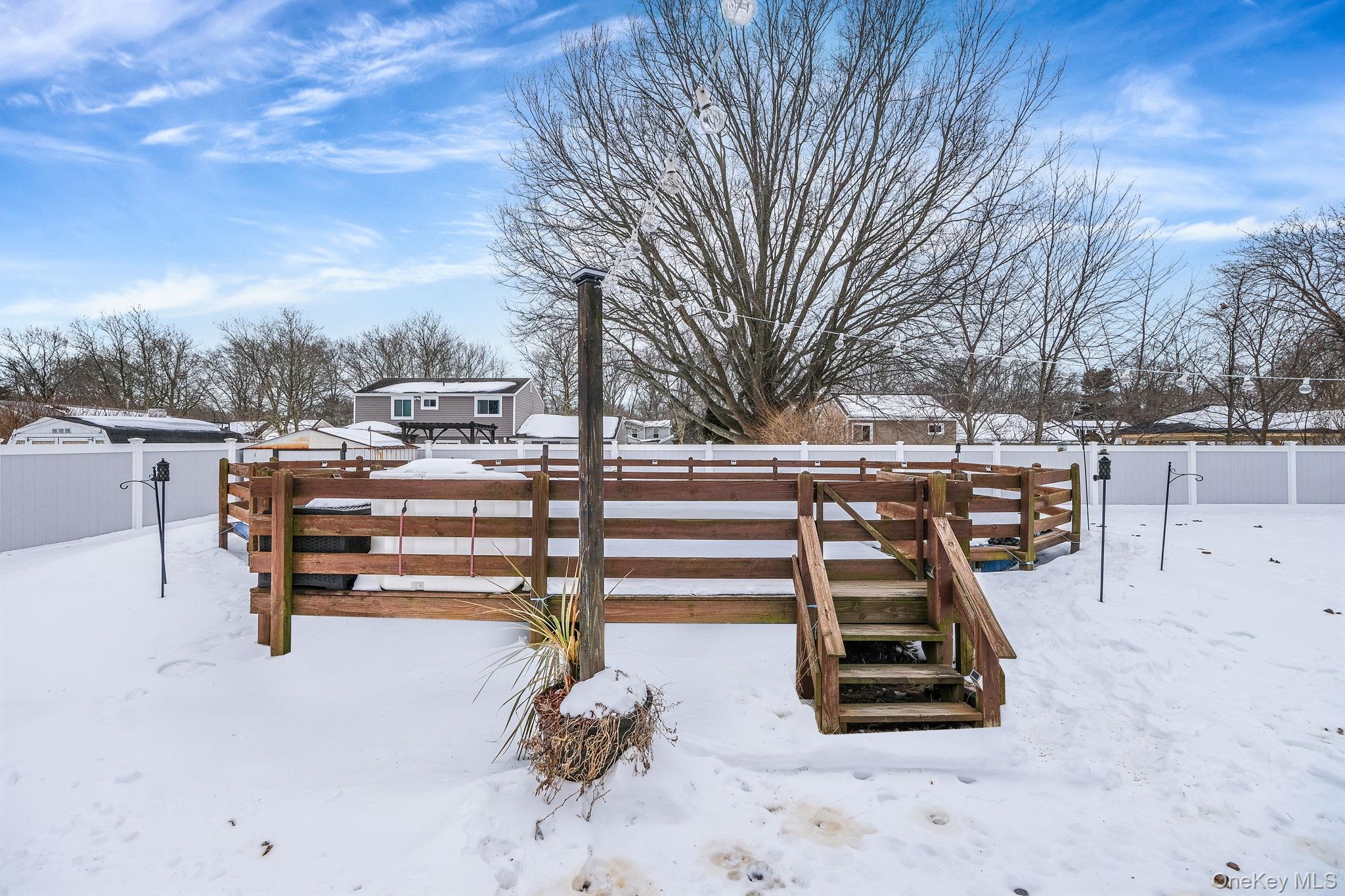 16 Magic Mountain Drive, Coram, NY 11727