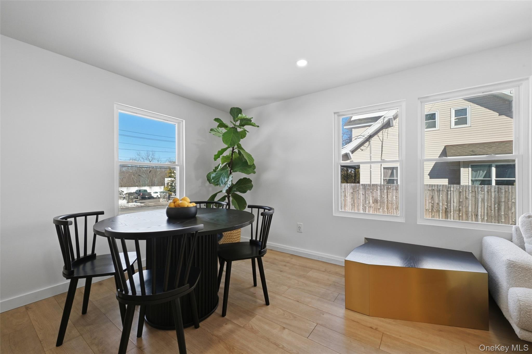 923 E Main Street, Riverhead, NY 11901