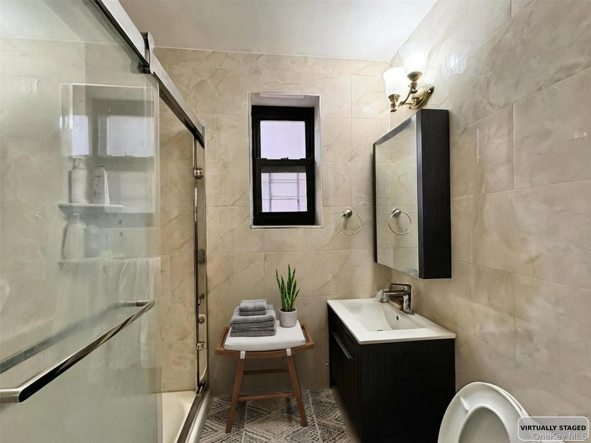 25-34 Union Street # 2D, Flushing, NY 11354