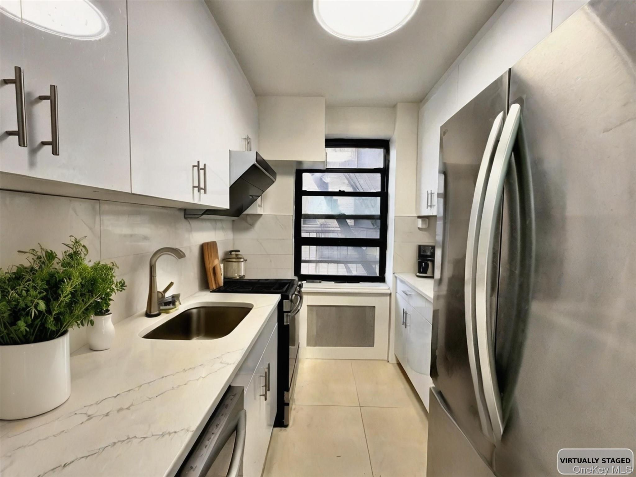 25-34 Union Street # 2D, Flushing, NY 11354