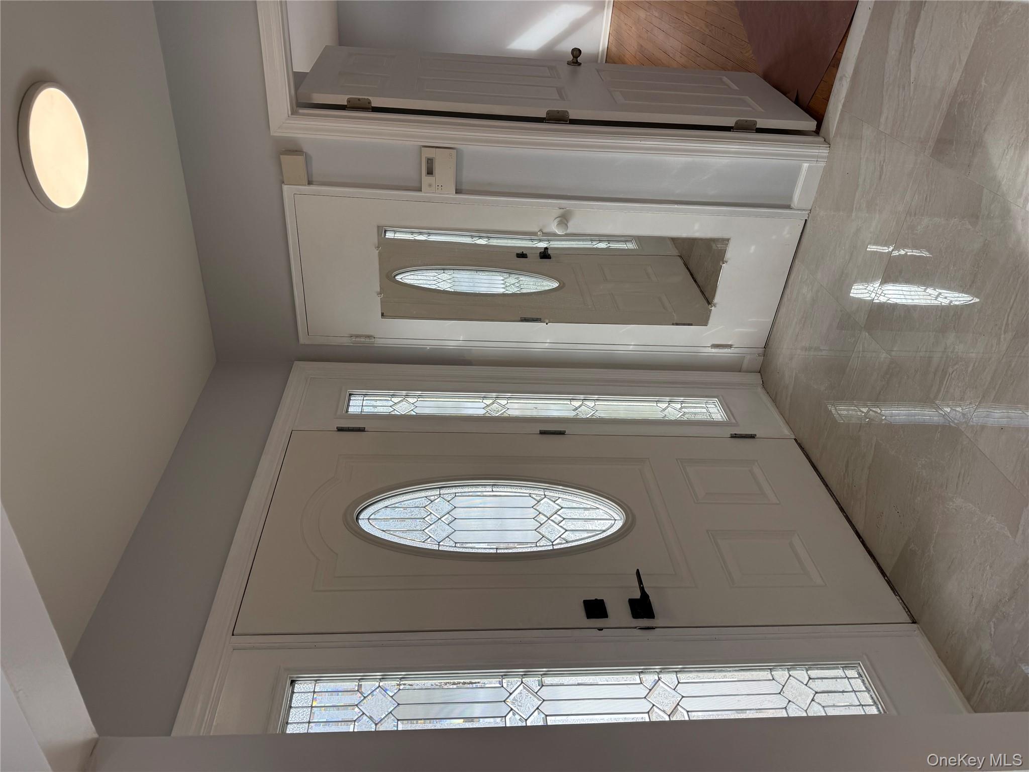 7 Ramsey Road, Plainview, NY 11803