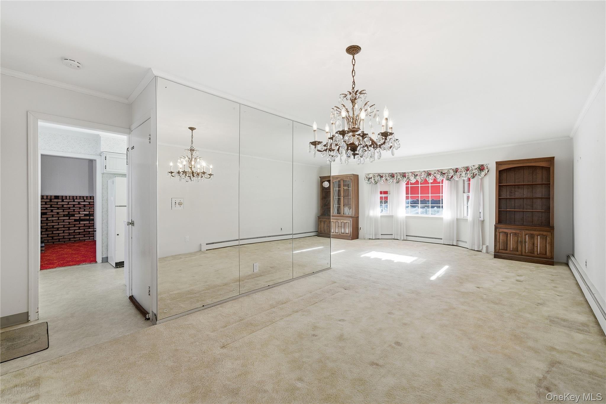 115 Red Oak Court, Port Jefferson, NY 11777