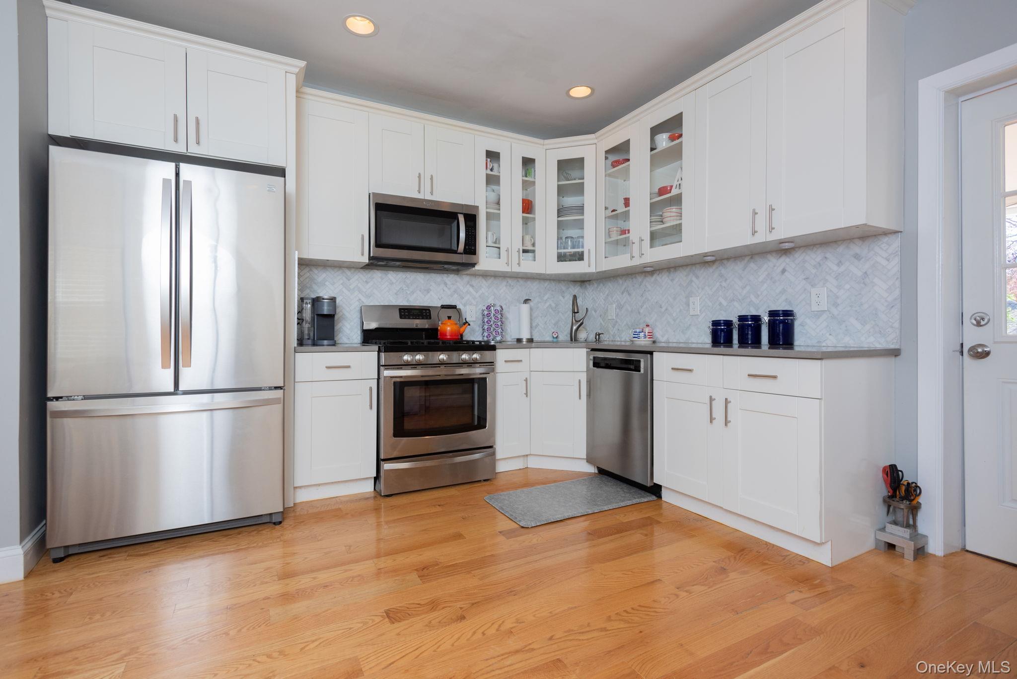 360 W 262nd Street, Bronx, NY 10471