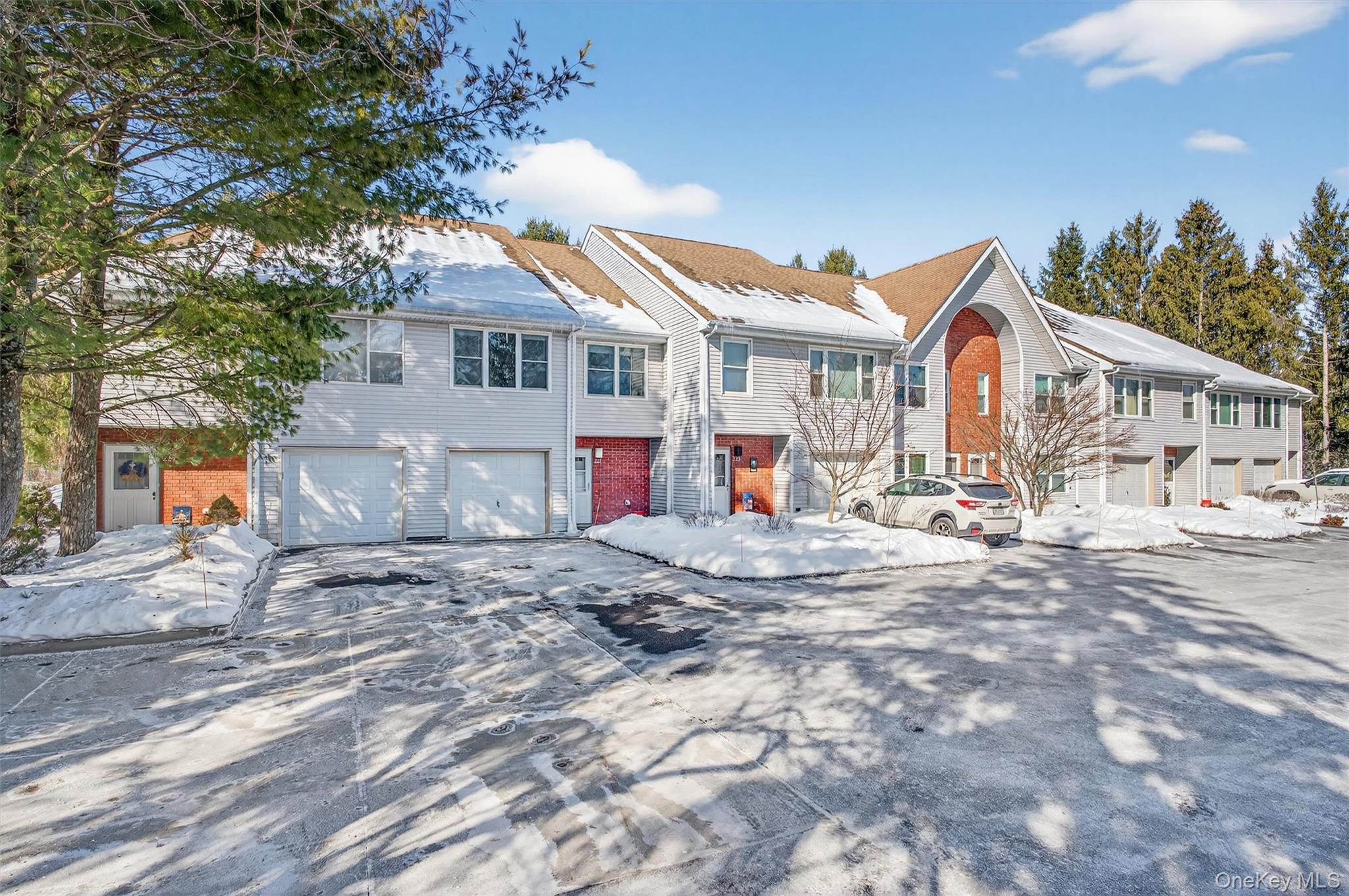 227 Deer Ct Drive, Middletown, NY 10940