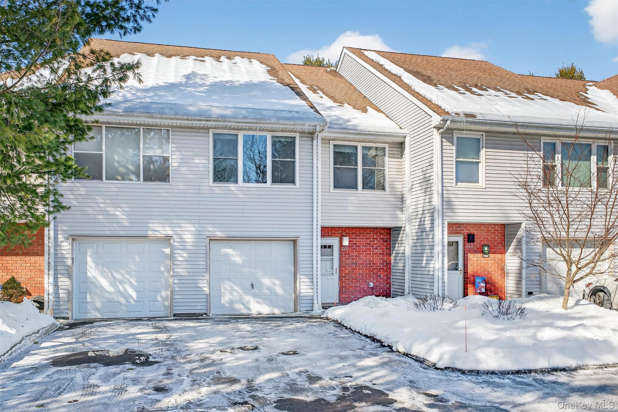 227 Deer Ct Drive, Middletown, NY 10940