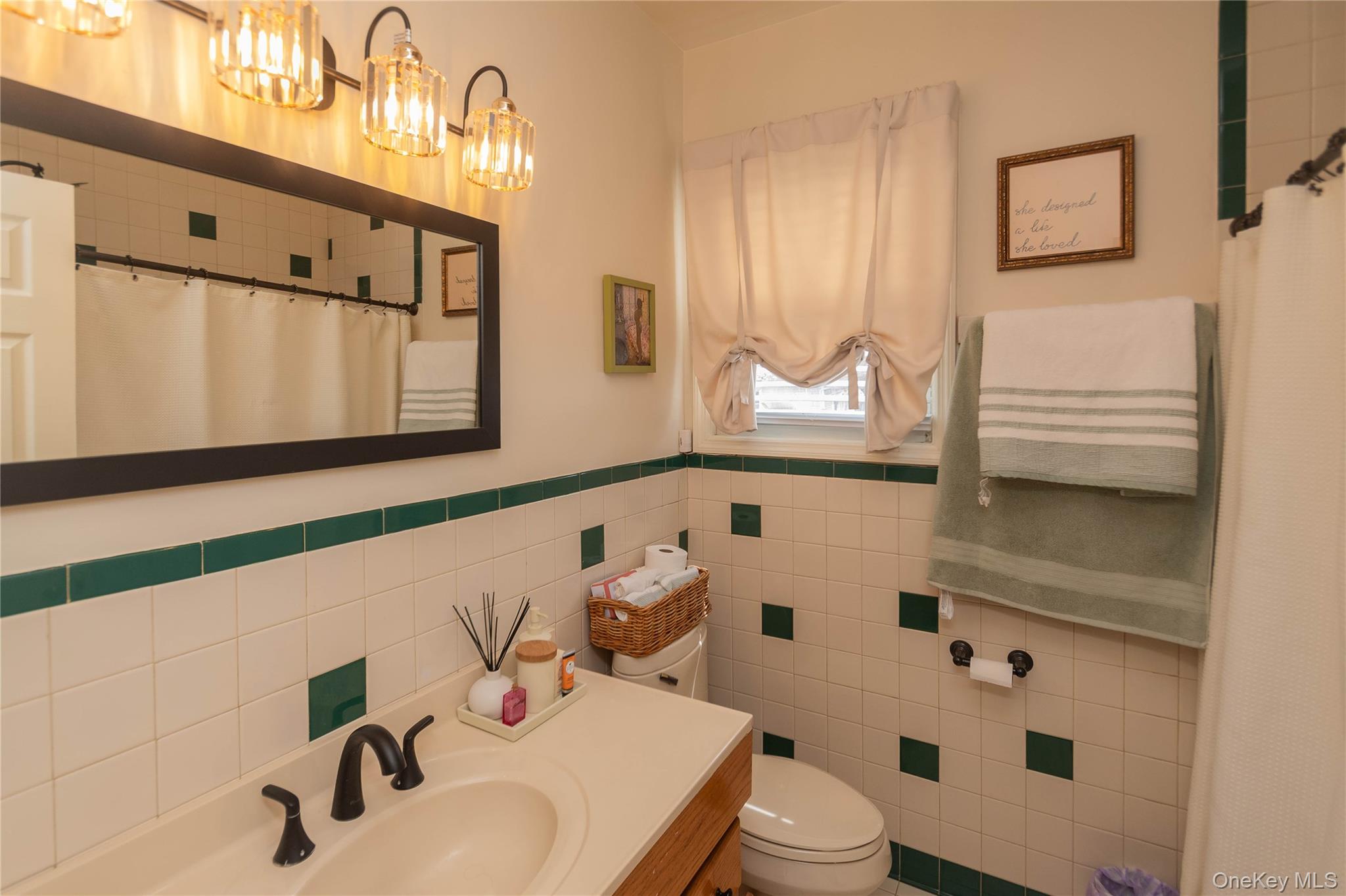 964 Pemart Avenue, Peekskill, NY 10566