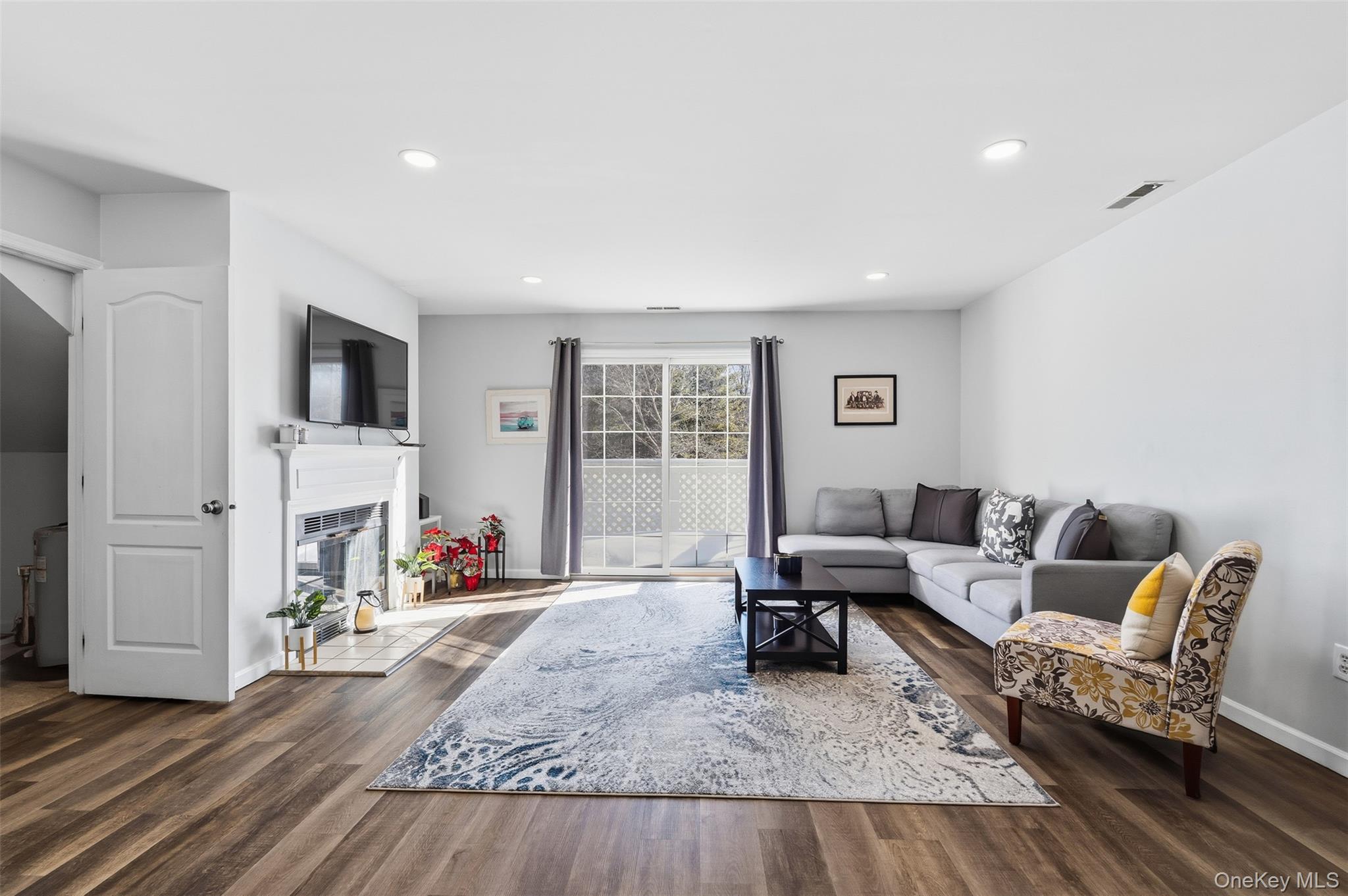 708 Chestnut Drive, Carmel, NY 10512