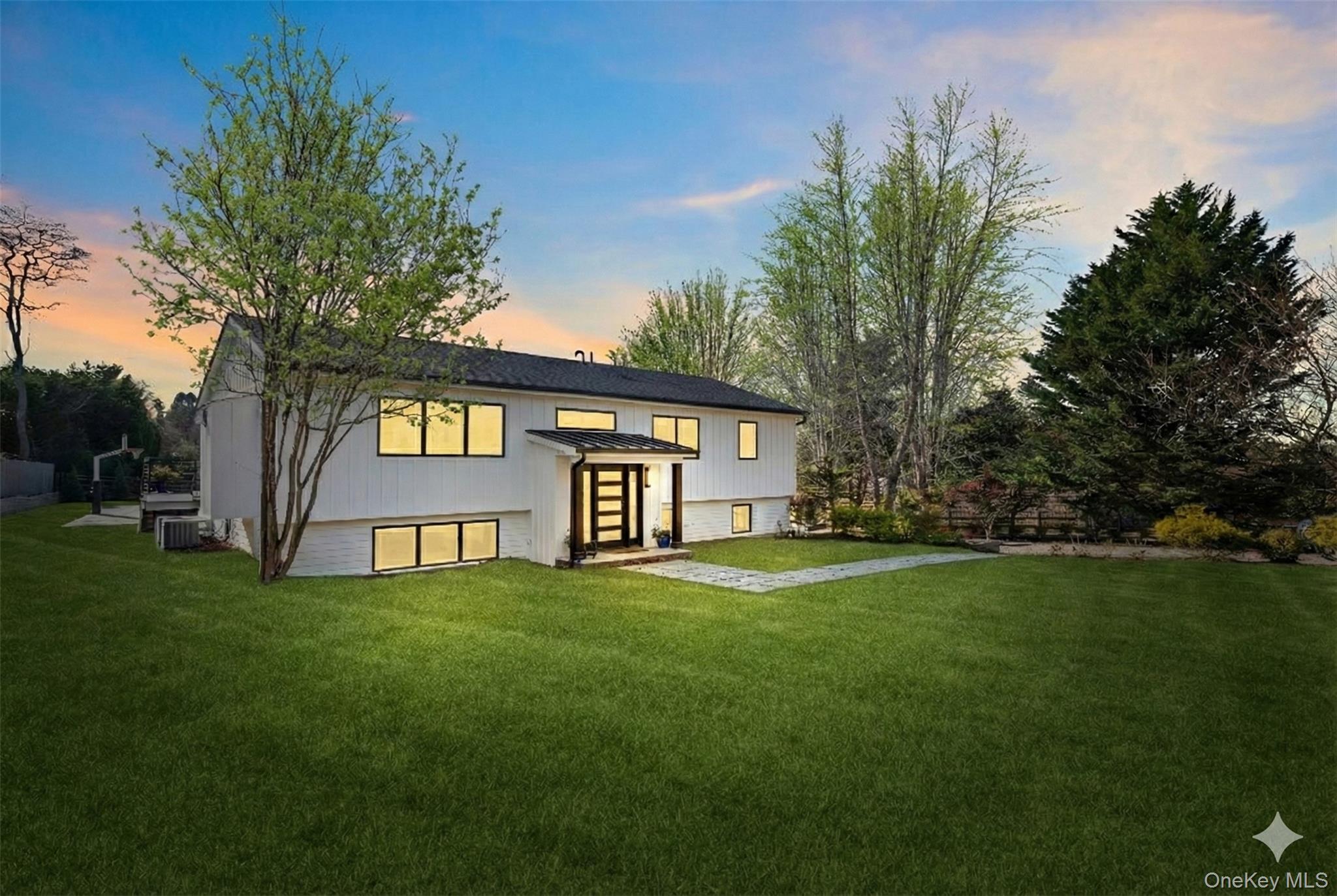 238 Sebonac Road, Southampton, NY 11968