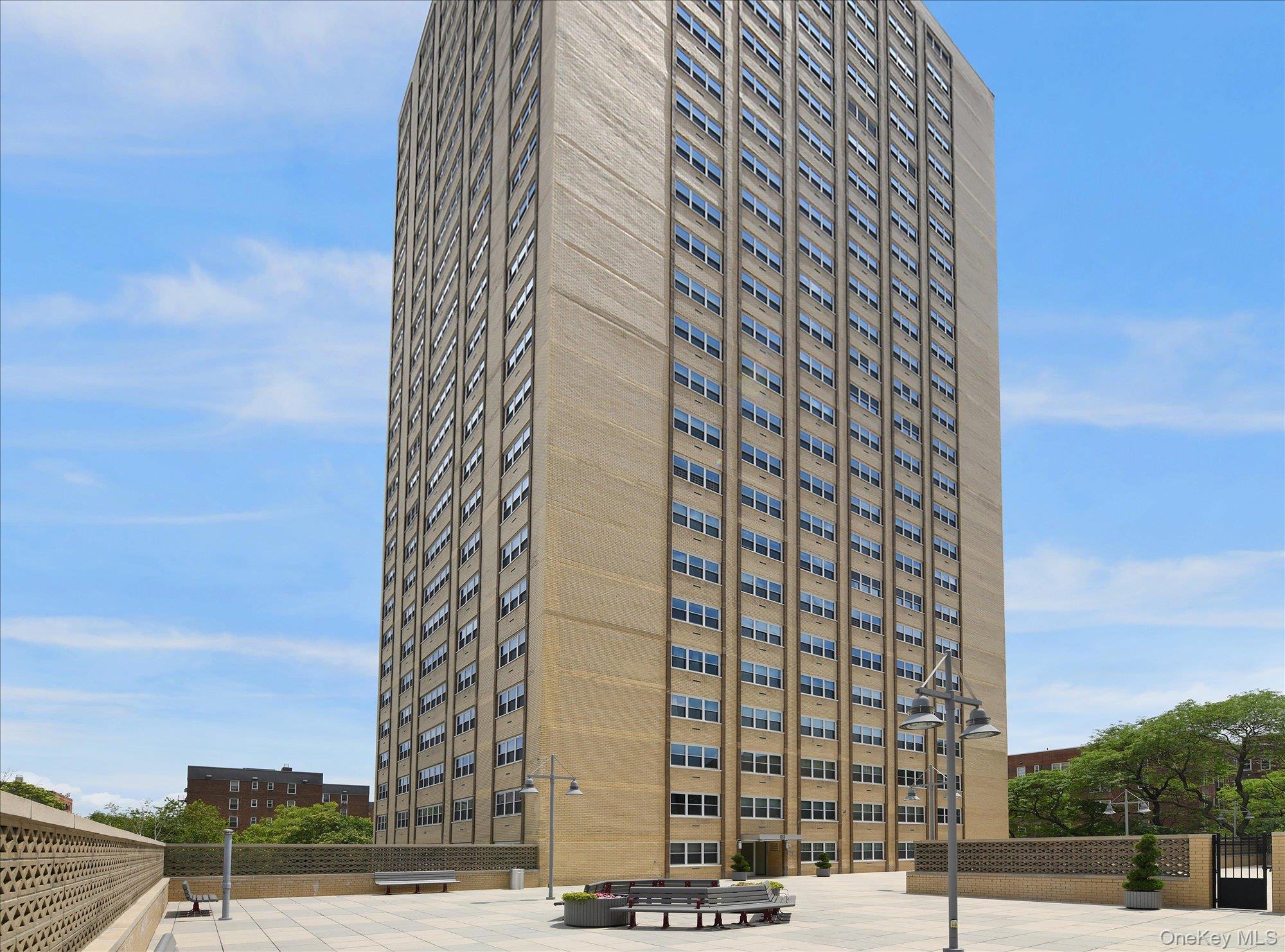 66-36 Yellowstone Boulevard # 18H, Forest Hills, NY 11375