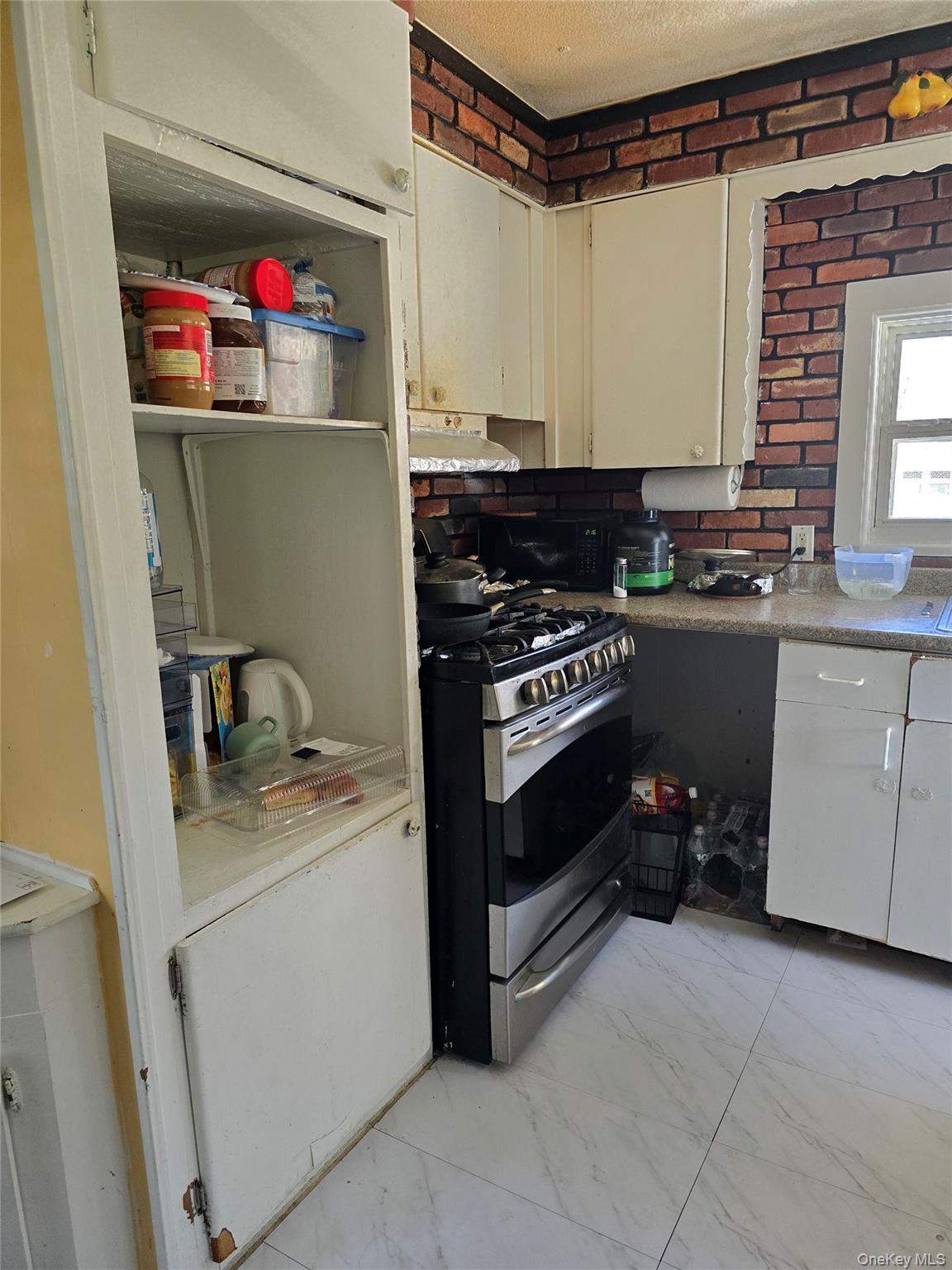 1 Shear Court, Spring Valley, NY 10977