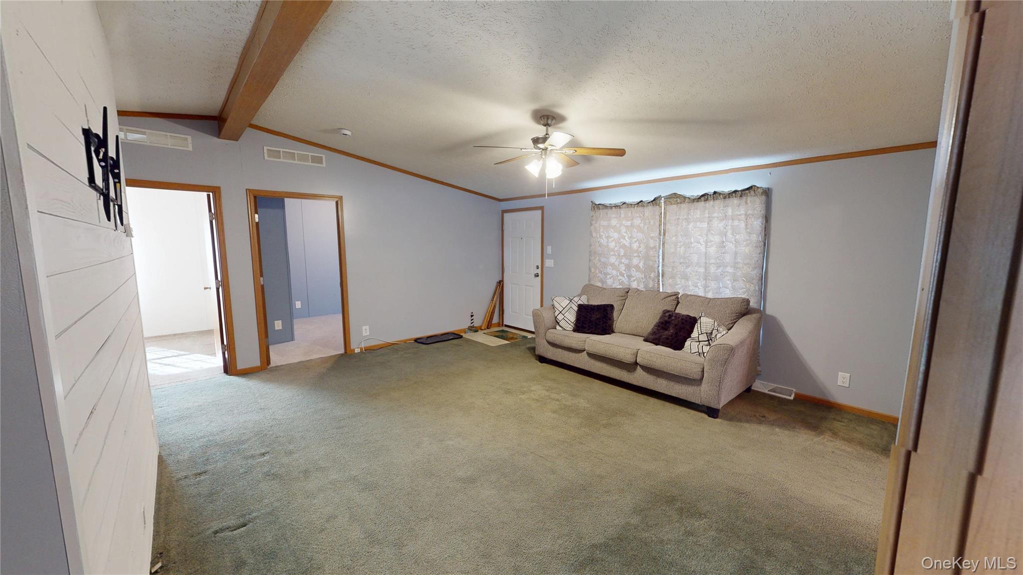 26 Daisy Drive, Port Jervis, NY 12771