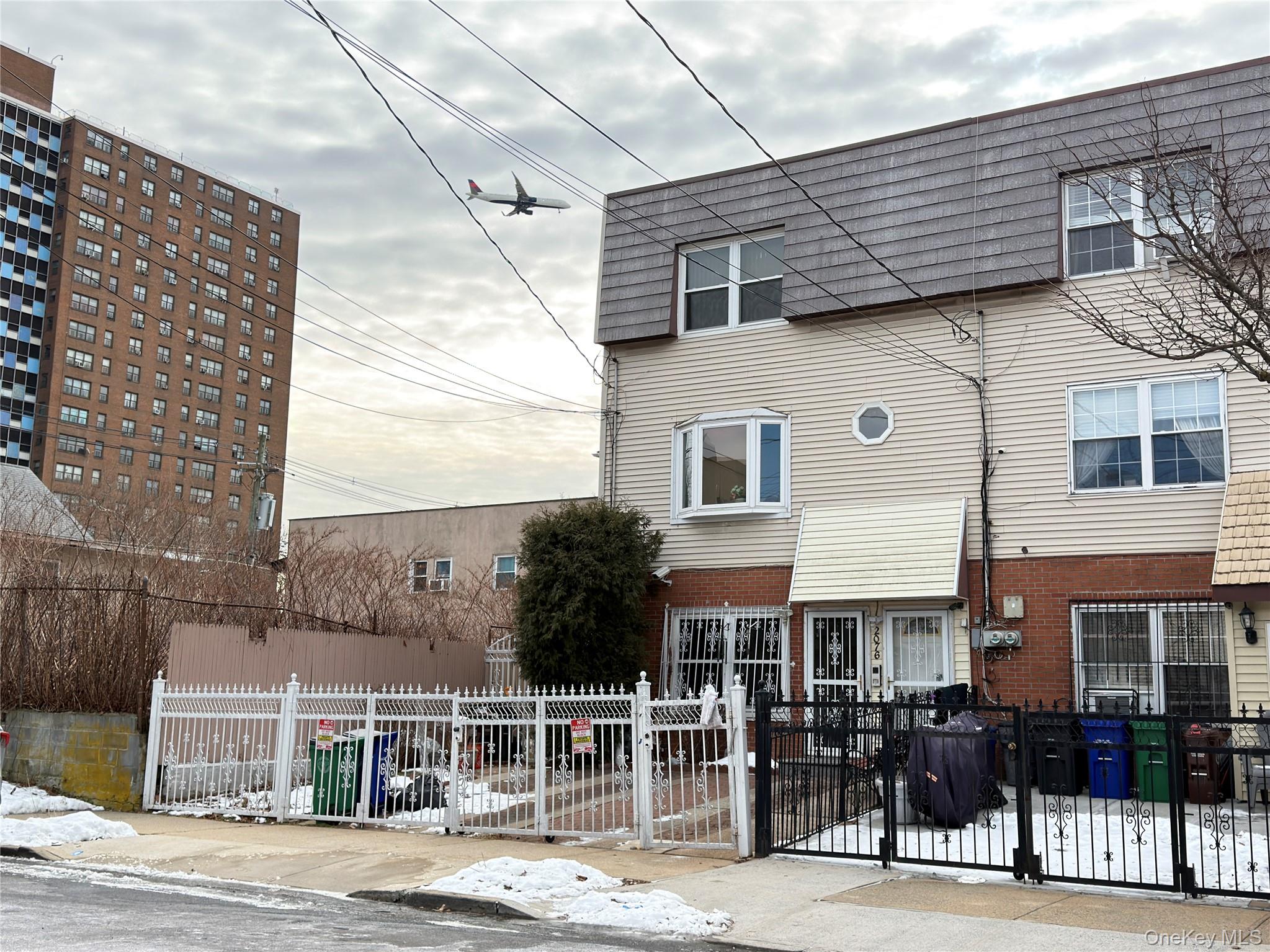 2076 Caesar Place, Bronx, NY 10473