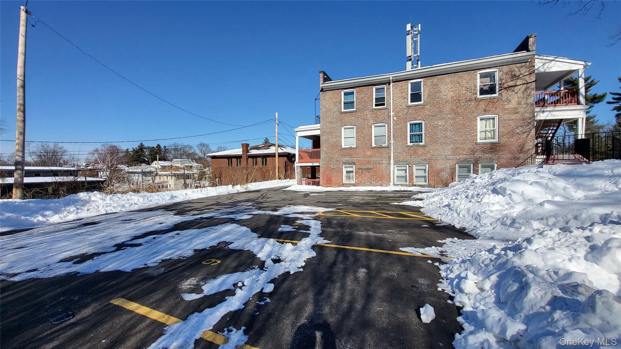 139 Rombout Avenue # 1, Beacon, NY 12508