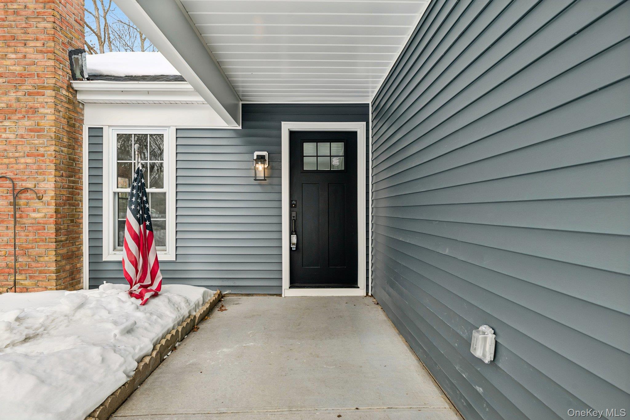 304 Kingston Court, Ridge, NY 11961