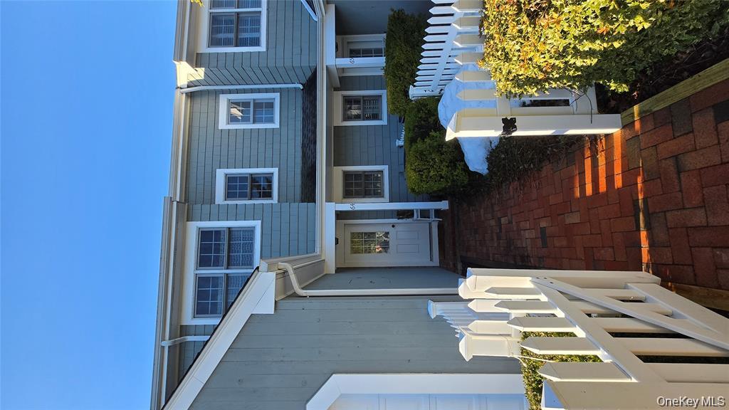 64 Brittany Lane, Westhampton Beach, NY 11978