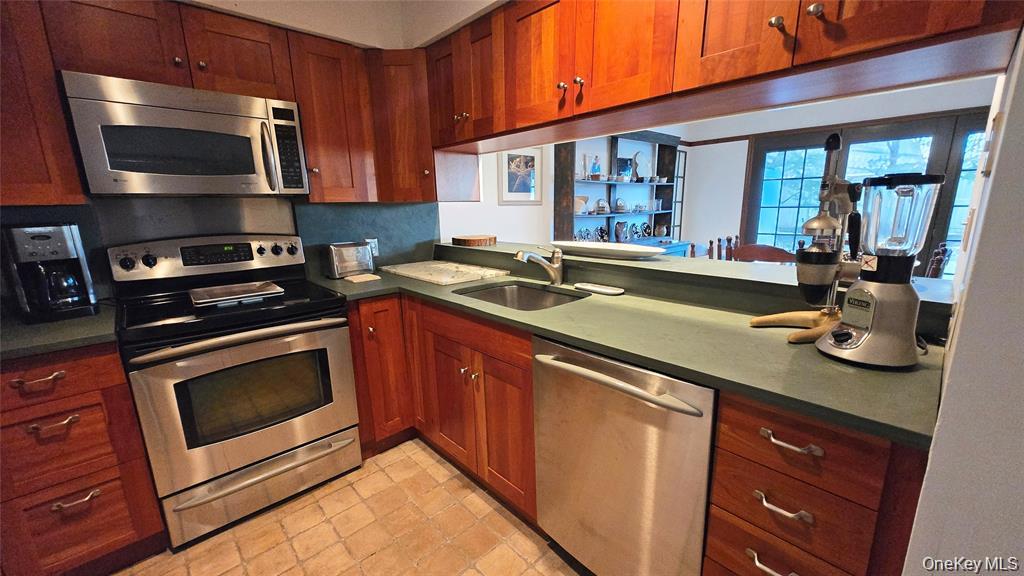 64 Brittany Lane, Westhampton Beach, NY 11978