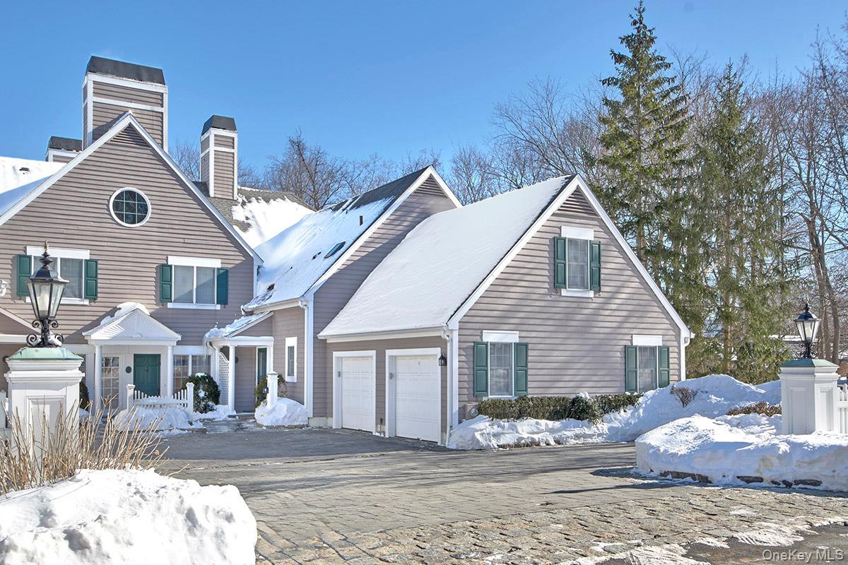 5 Wyndham Close, White Plains, NY 10605