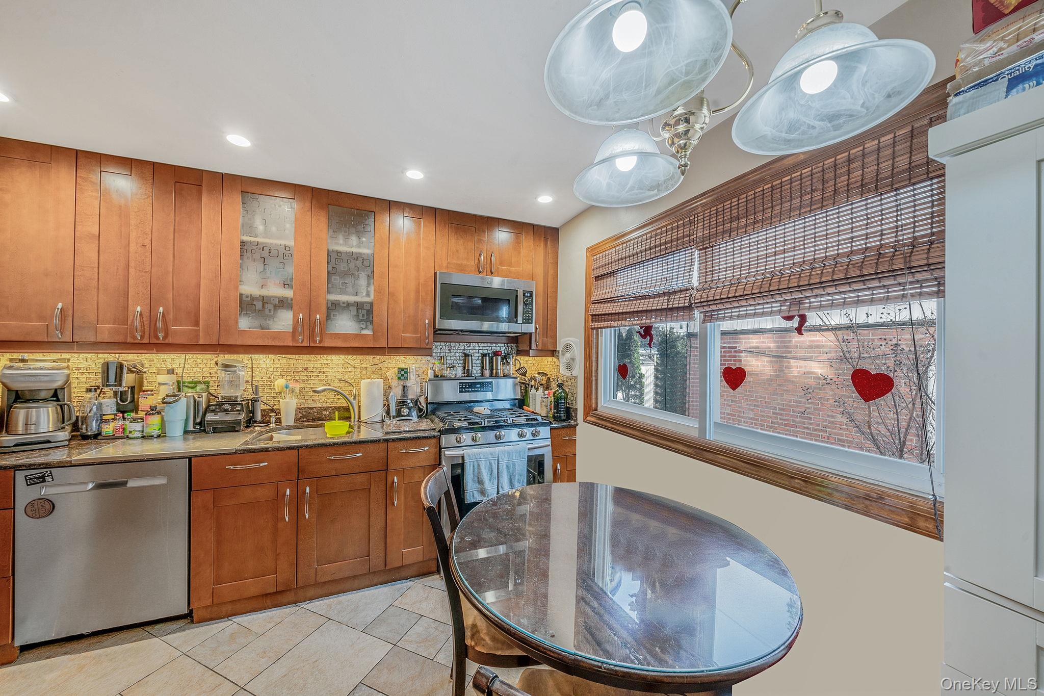 2023 Whitestone Expressway, Whitestone, NY 11357