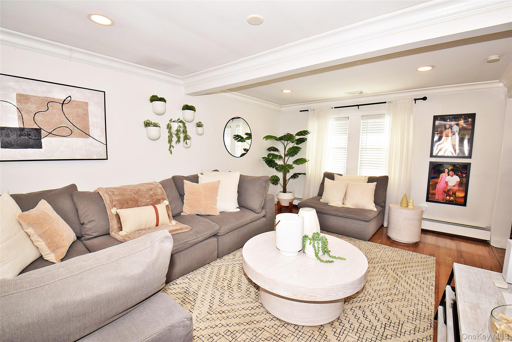 31 Armell Street, Huntington Station, NY 11746