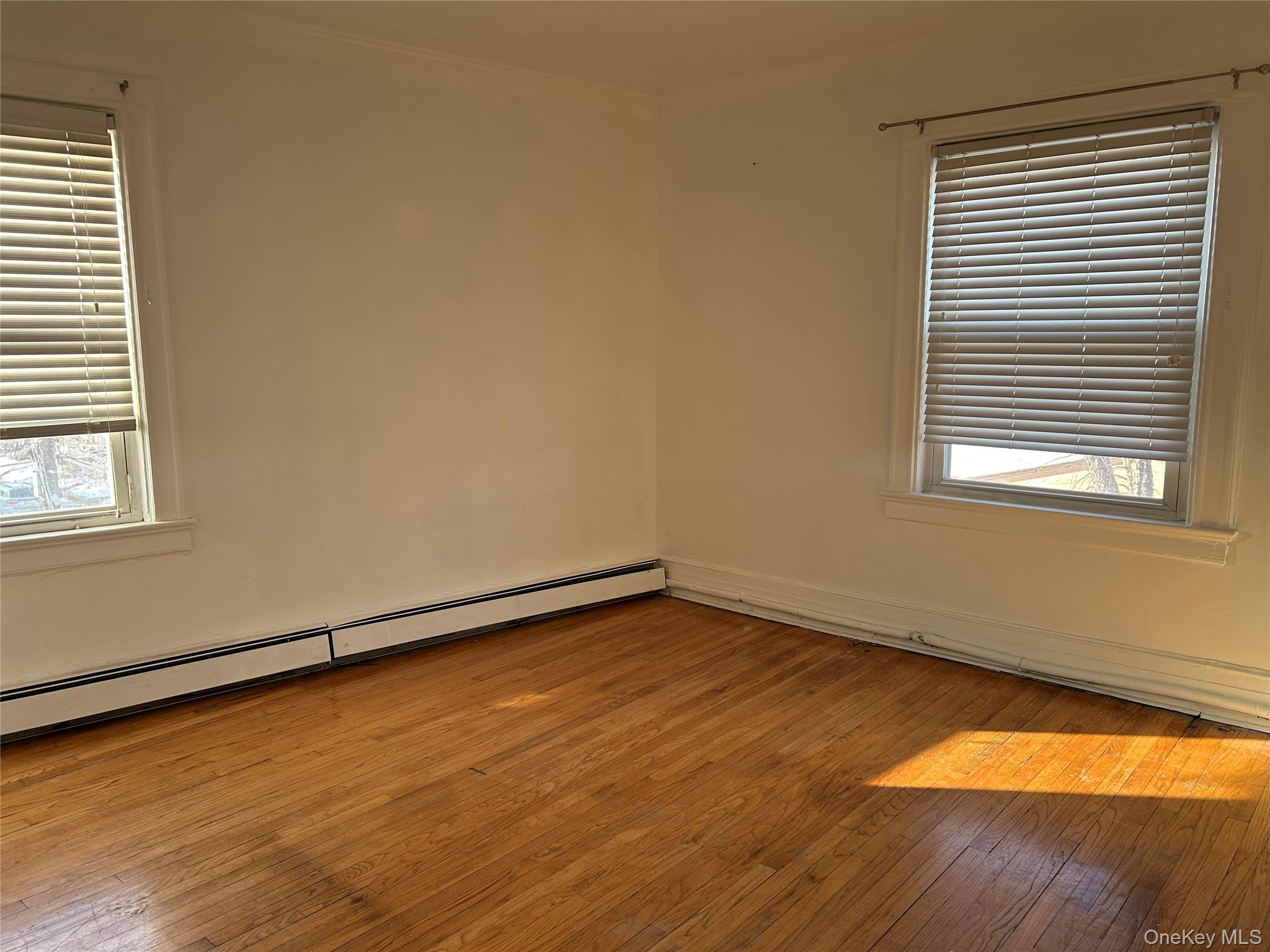 126 Deer Park Avenue # 3, Babylon, NY 11702