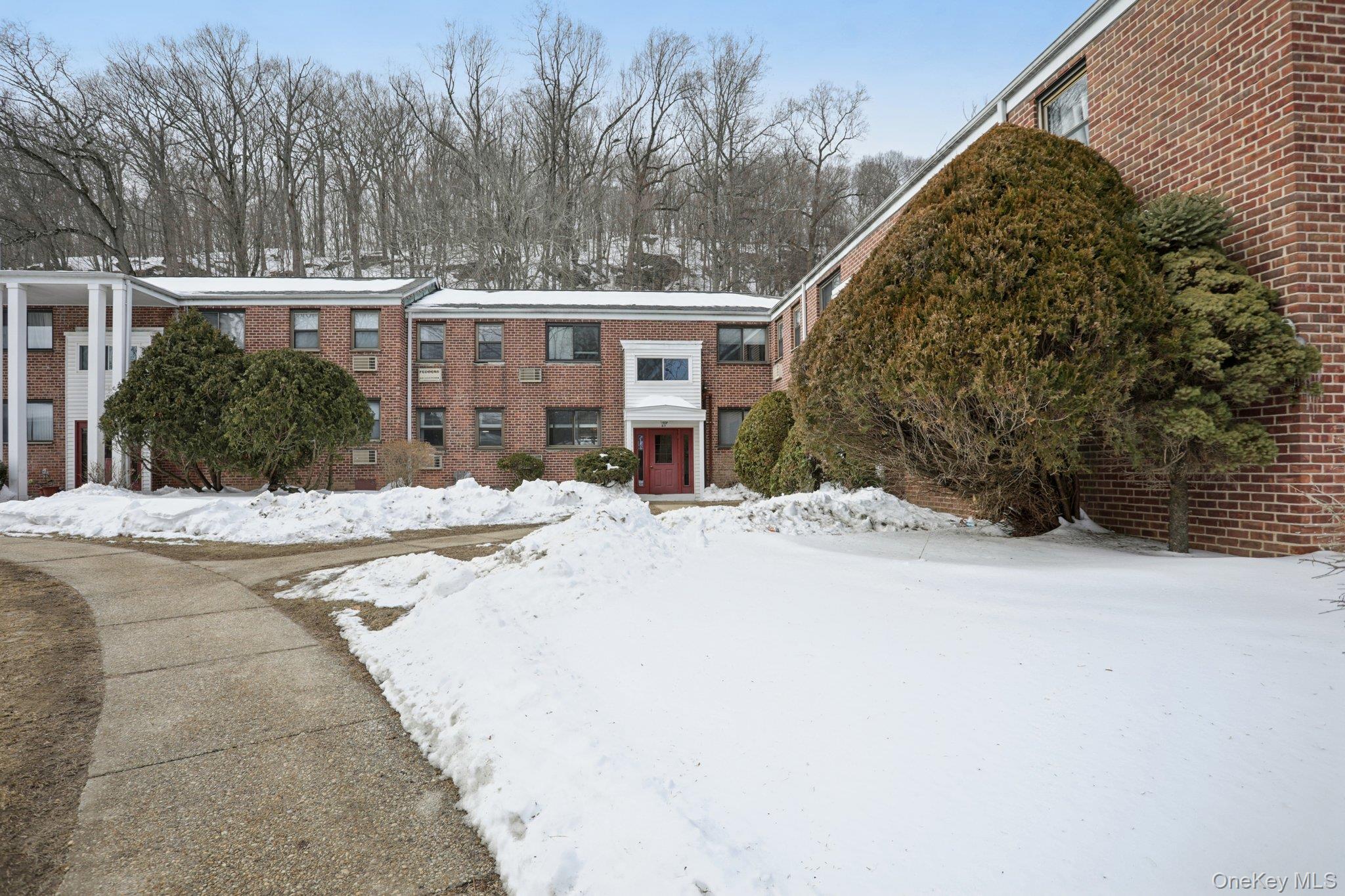 23 Lawrence Drive # A, White Plains, NY 10603